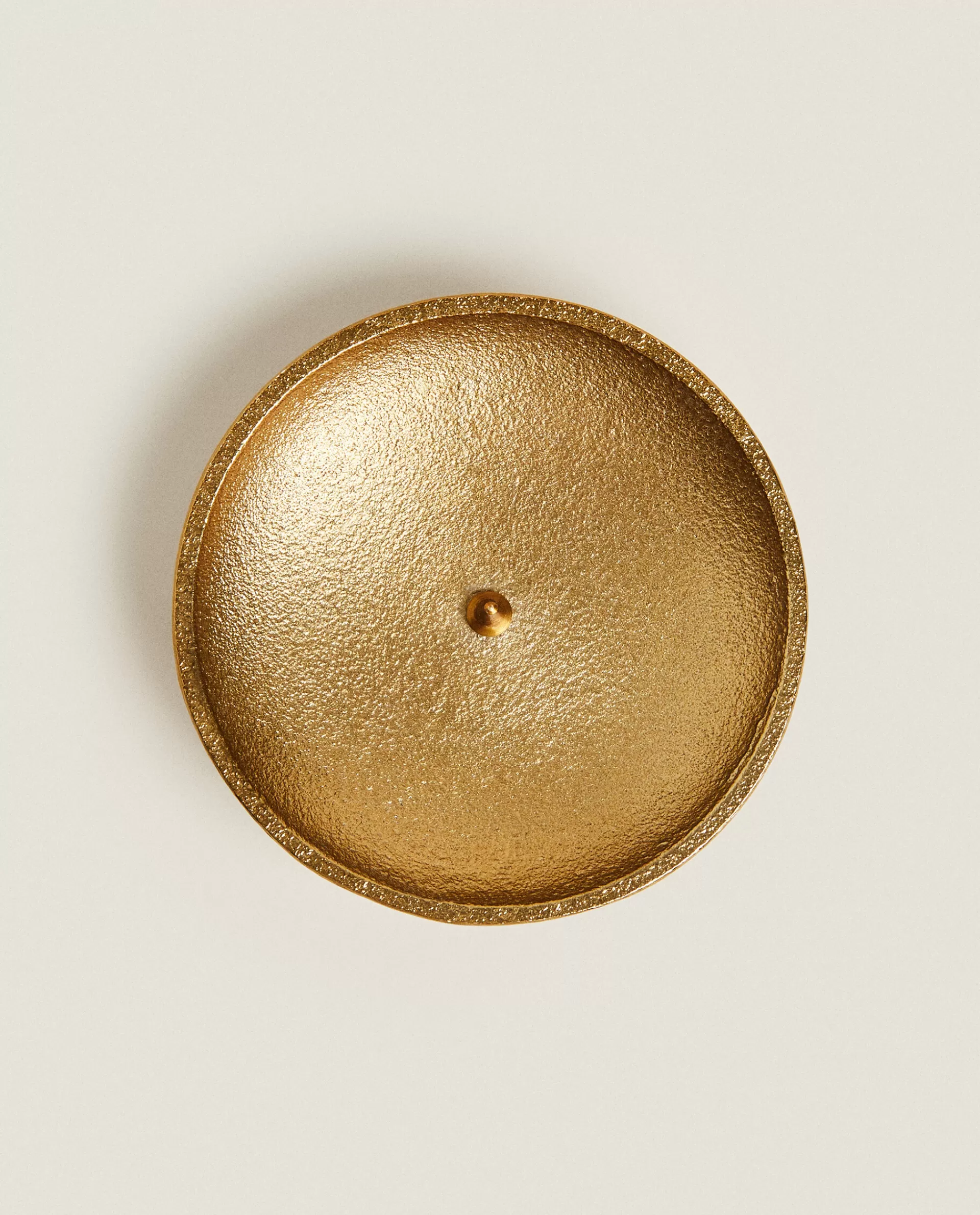 aged_finish_tealight_holder_4-1.webp ZARA Home Aged Finish Tealight Holder Gold-T Hot