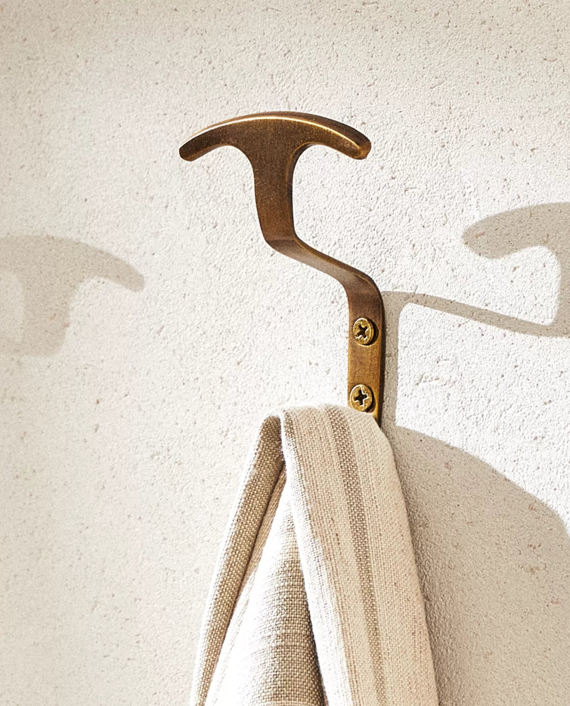 anchor_hook_2-1.webp ZARA Home Anchor Hook Gold-T Flash Sale