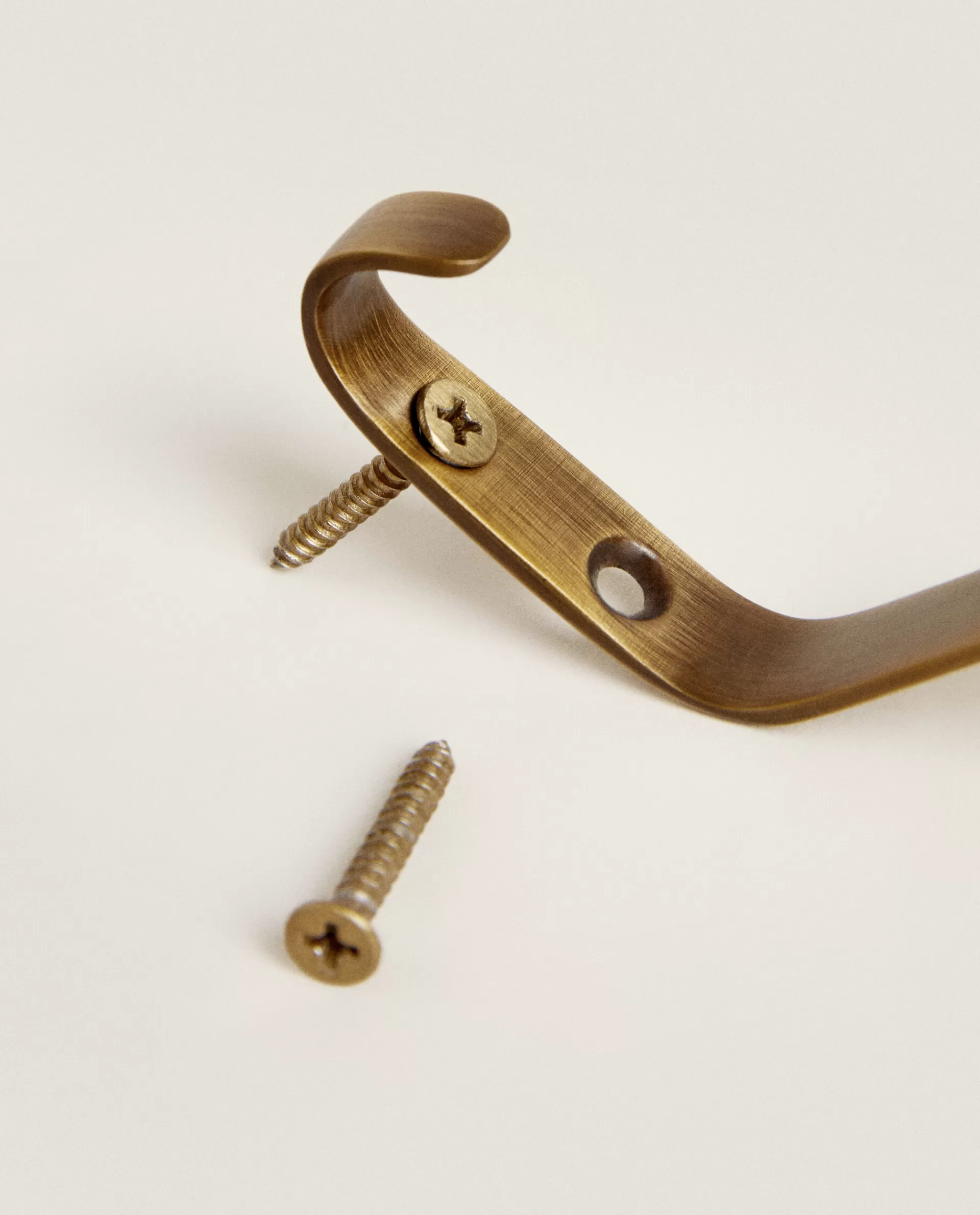 anchor_hook_3-1.webp ZARA Home Anchor Hook Gold-T Flash Sale