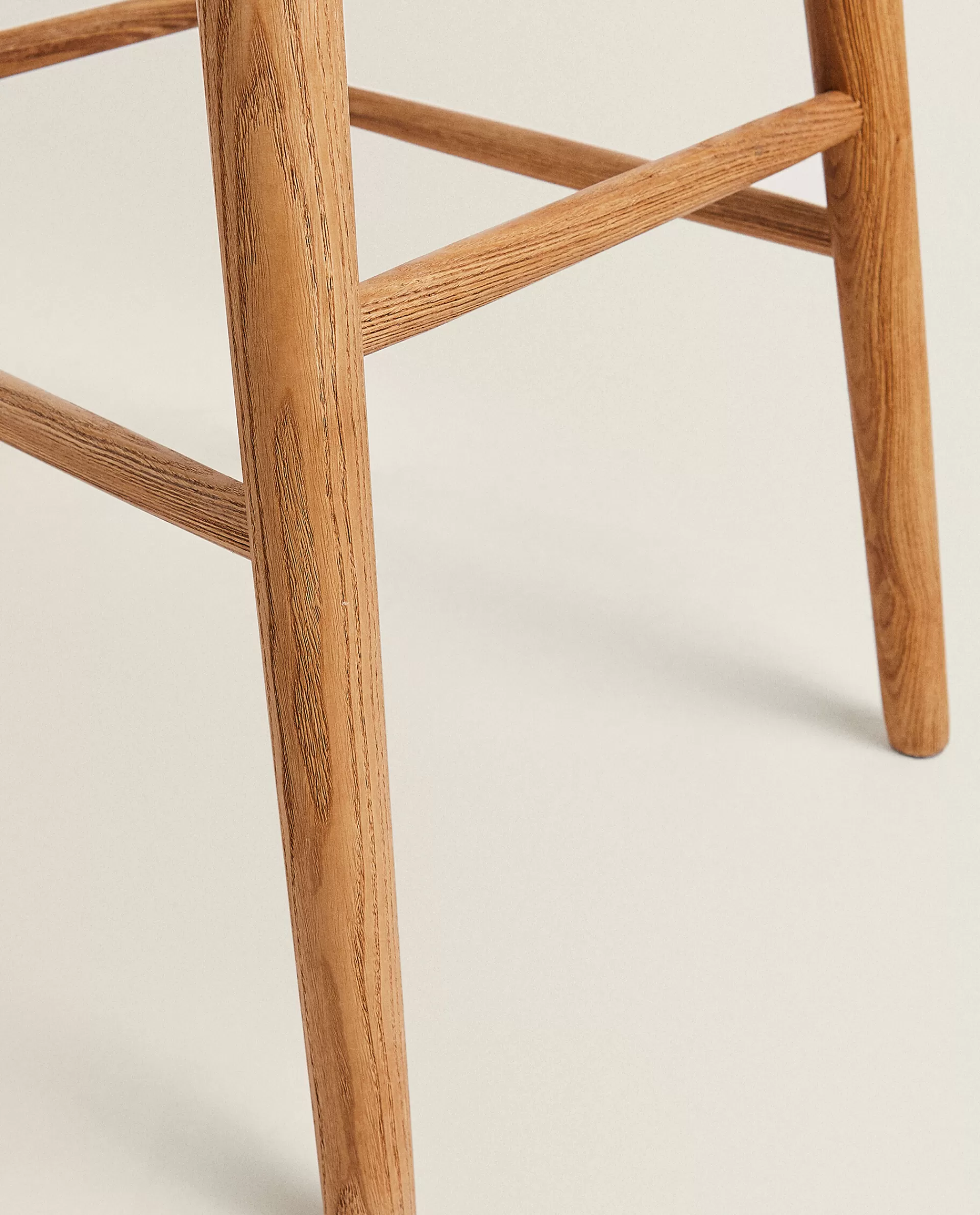 ash_wood_stool_4-1.webp ZARA Home Ash Wood Stool Brown Best