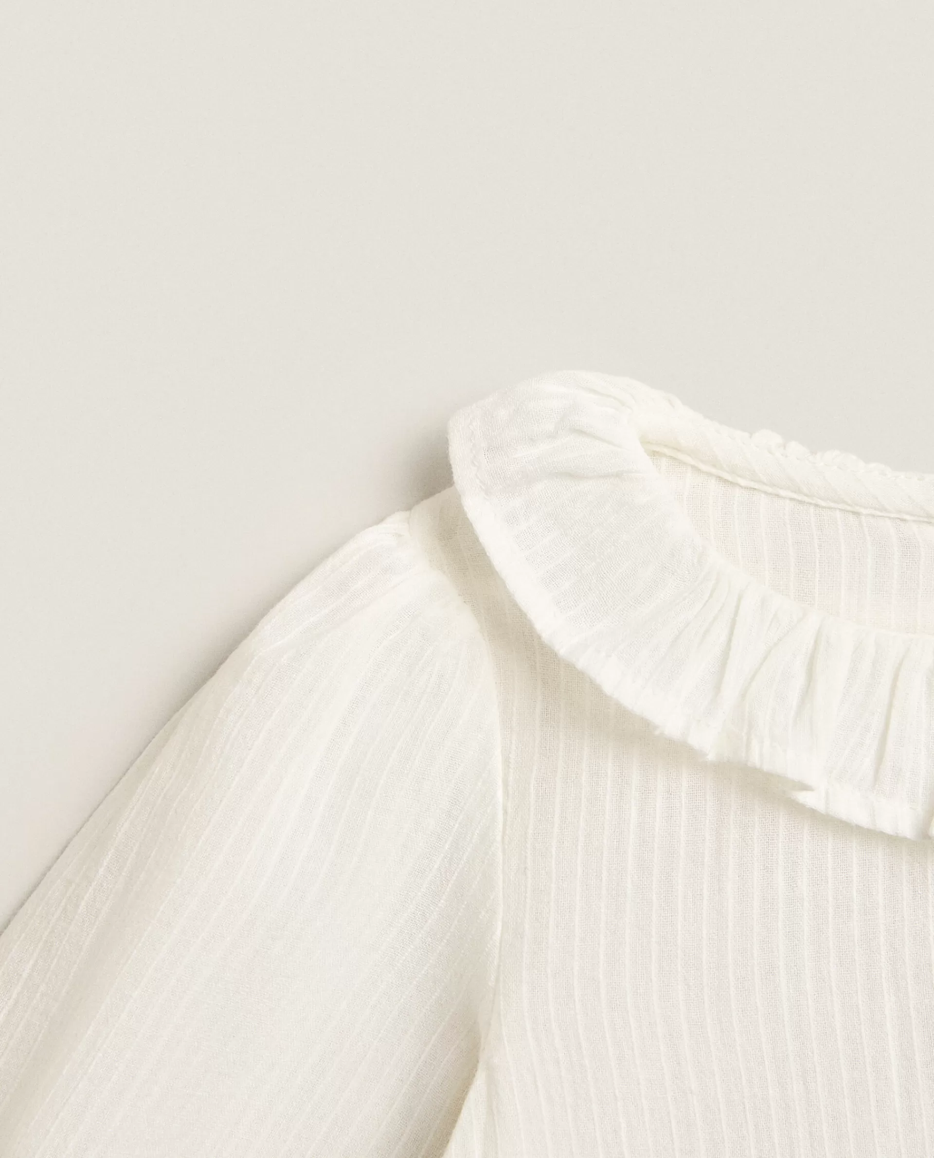 baby_shirt_with_ruffles_3-1.webp ZARA Home Baby Shirt With Ruffles White Flash Sale