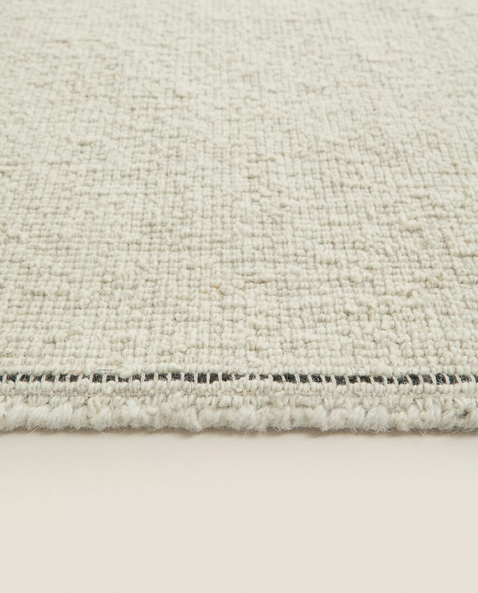boucle_rug_4-1.webp ZARA Home Boucle Rug Cream Shop