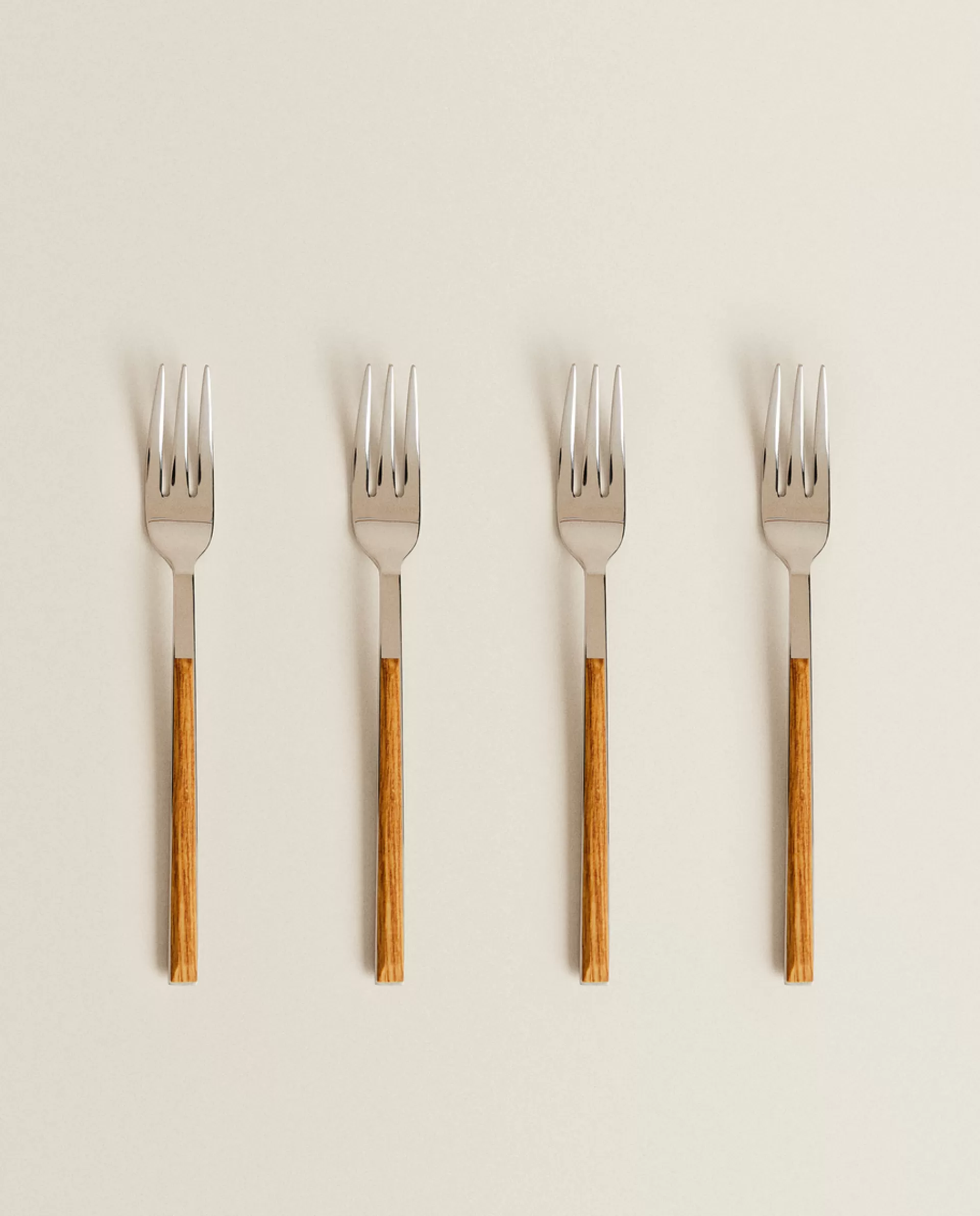 ZARA Home Box 4 Brunch Forks With Wood Pattern Handle Brown New
