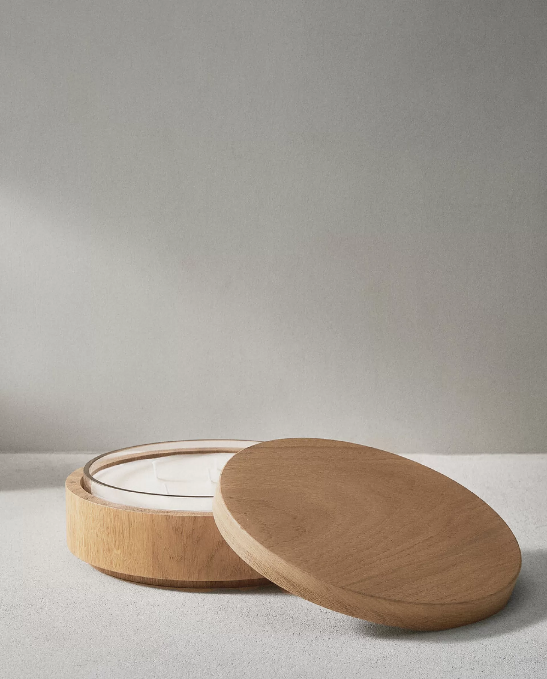 ZARA Home Candle M Natural Colour Discount