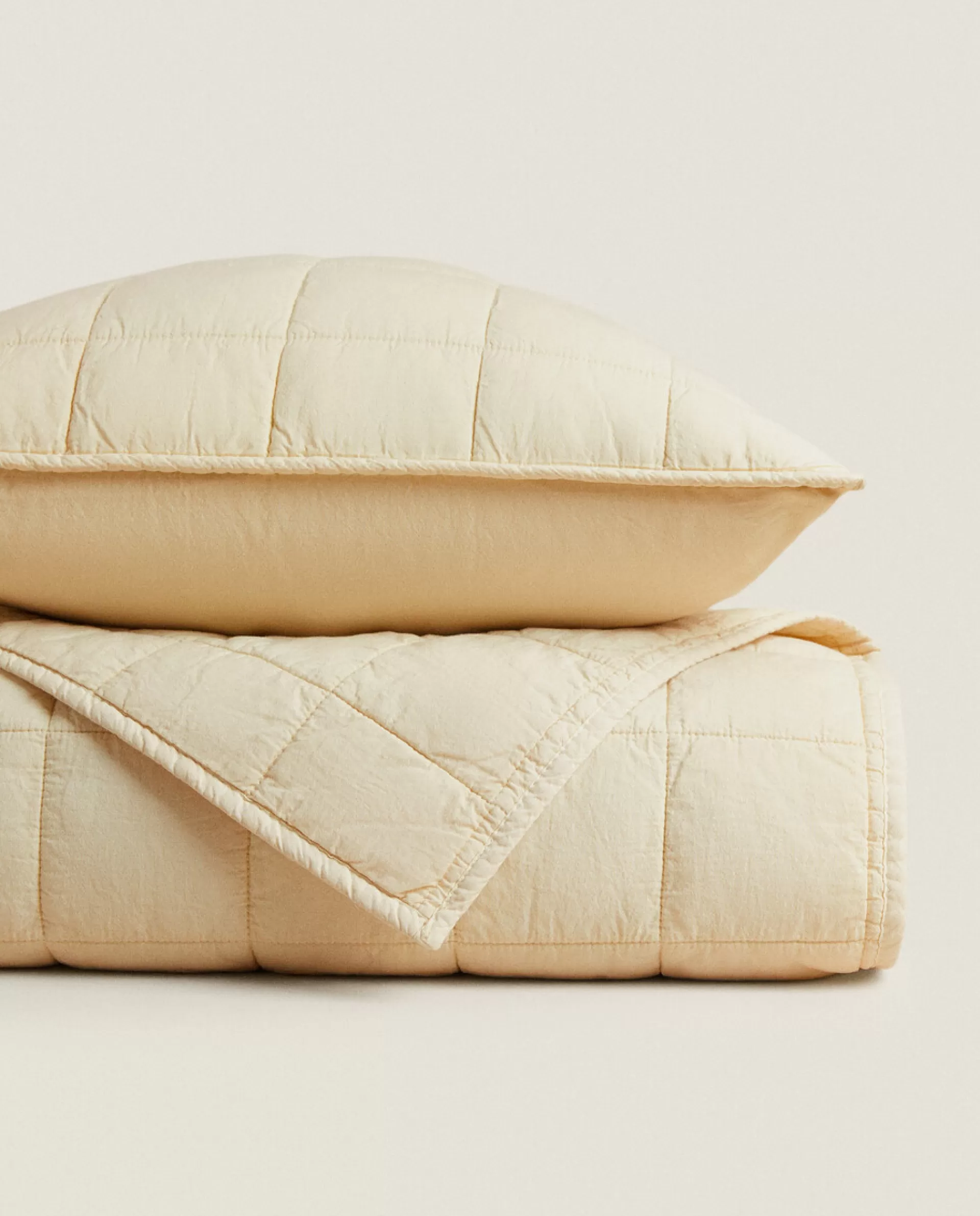 ZARA Home Check Quilt Cream Fashion