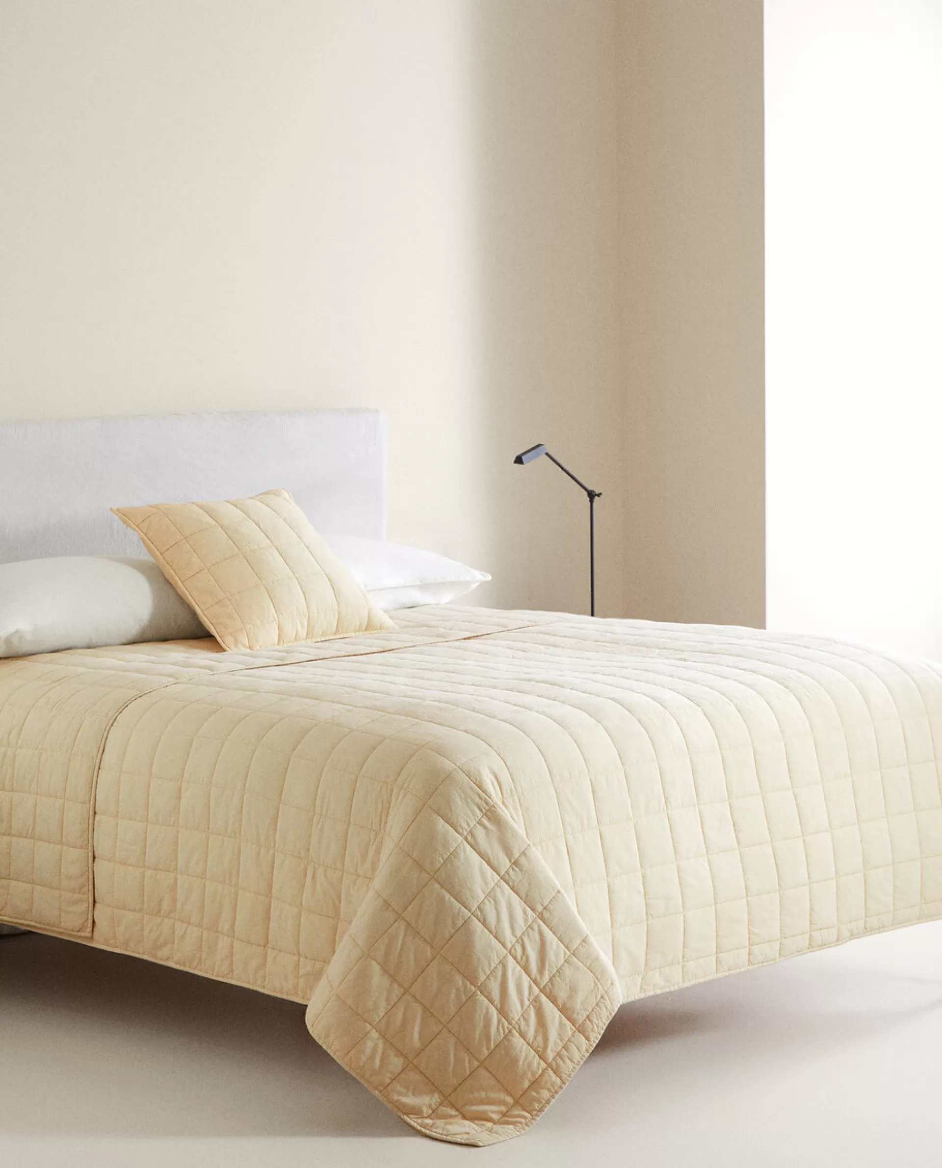 ZARA Home Check Quilt Cream Fashion