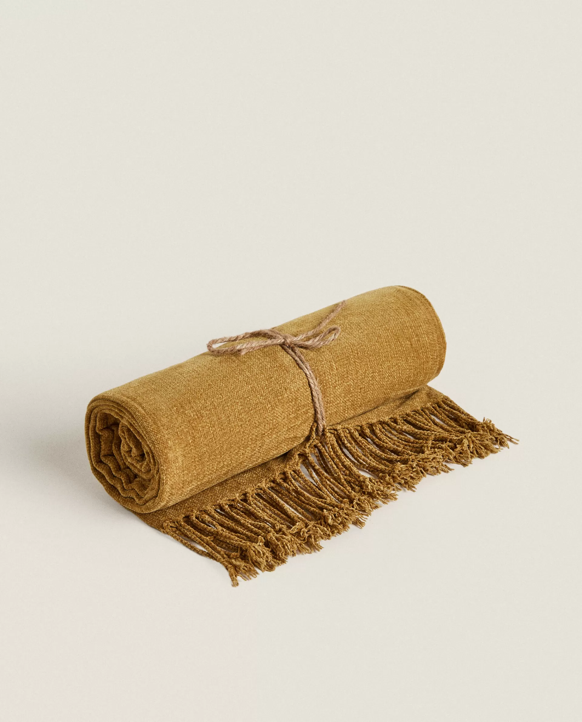 chenille_blanket_5-6.webp ZARA Home Chenille Blanket Pistachio Store