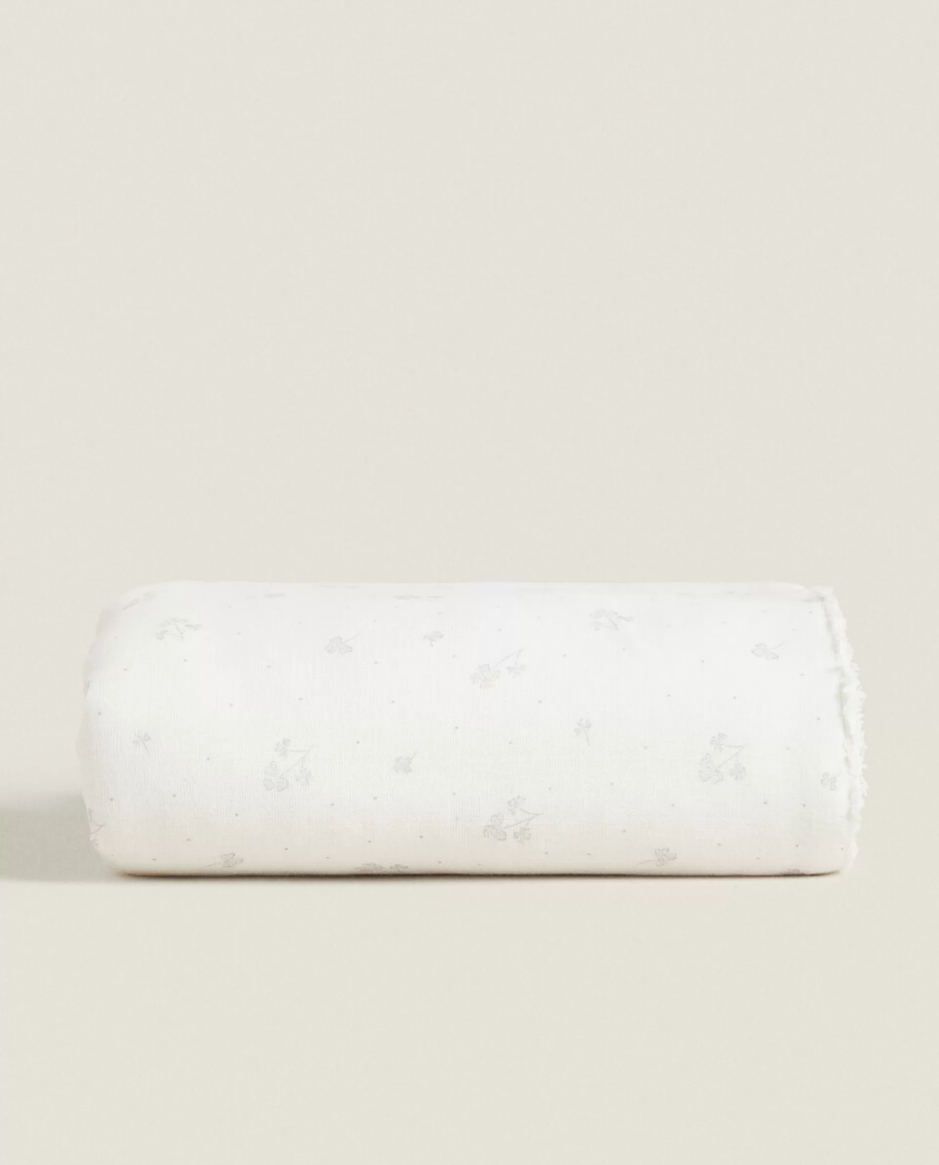 ZARA Home Chiffon Clover Towel Oyster White Sale