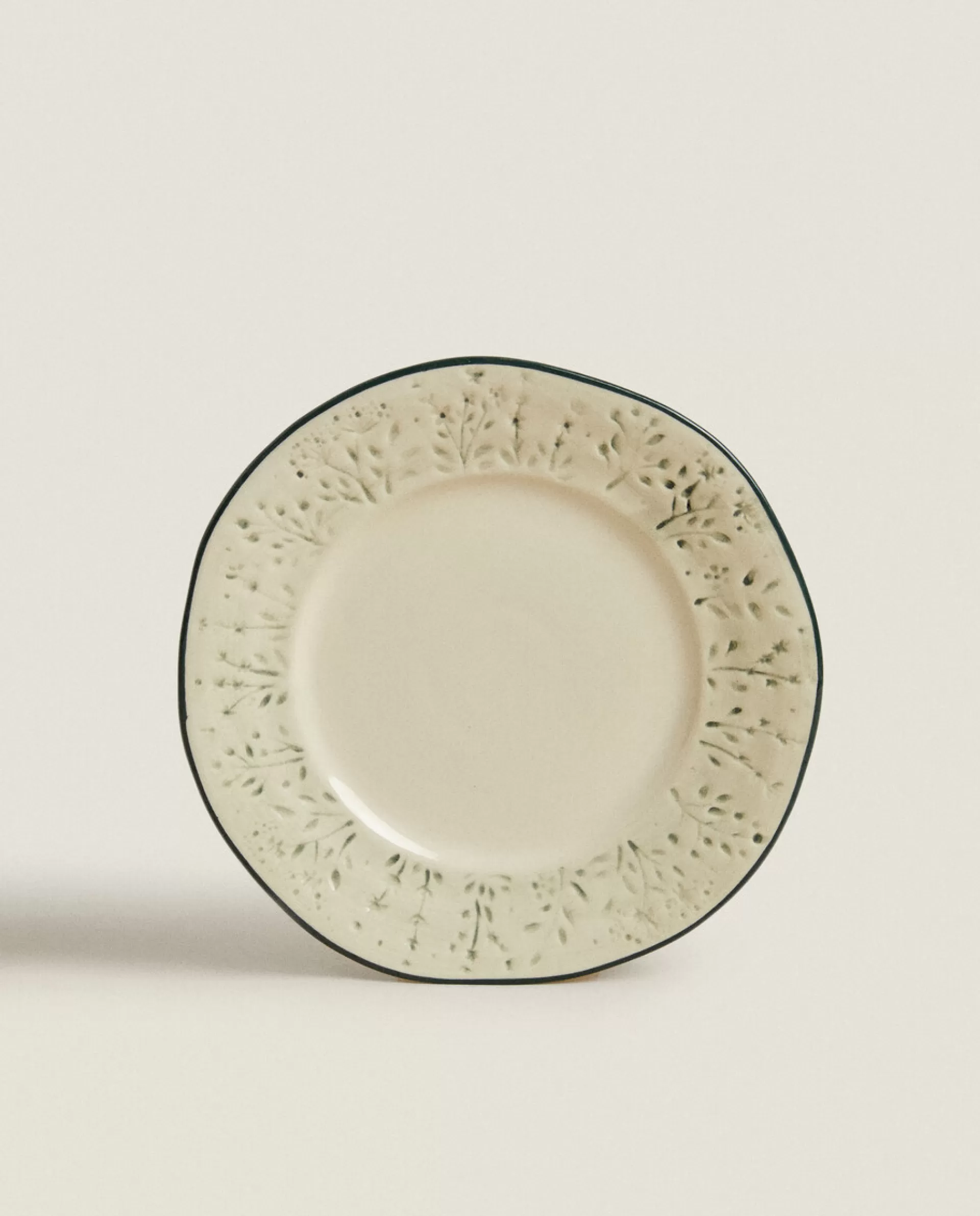 ZARA Home Christmas Dessert Plate With Raised Floral Design Green Online