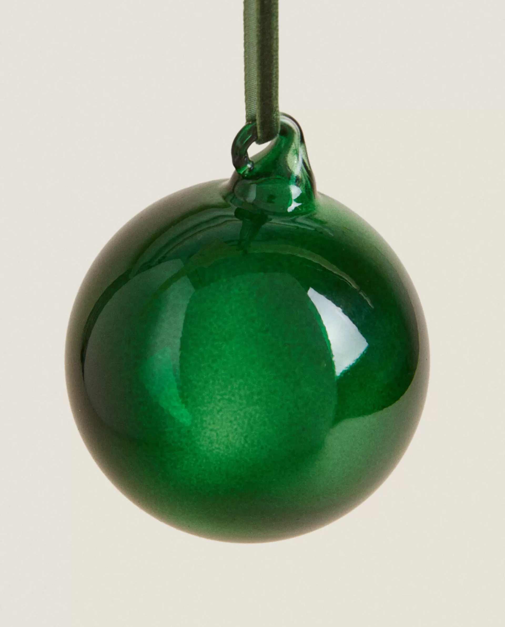 ZARA Home Christmas Plain Glass Bauble Decoration Green Fashion