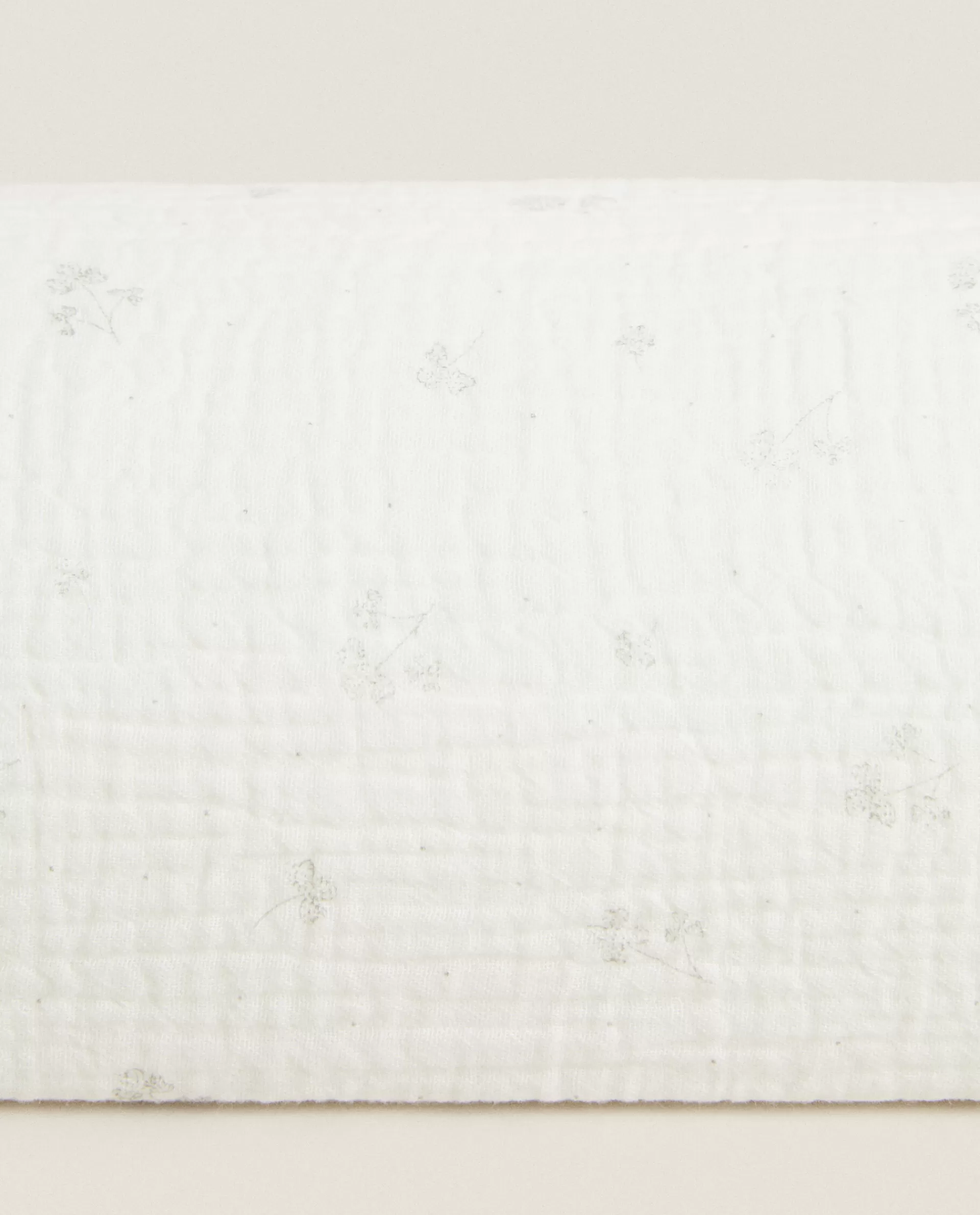 clover_bolster_cushion_4-1.webp ZARA Home Clover Bolster Cushion Oyster White Cheap