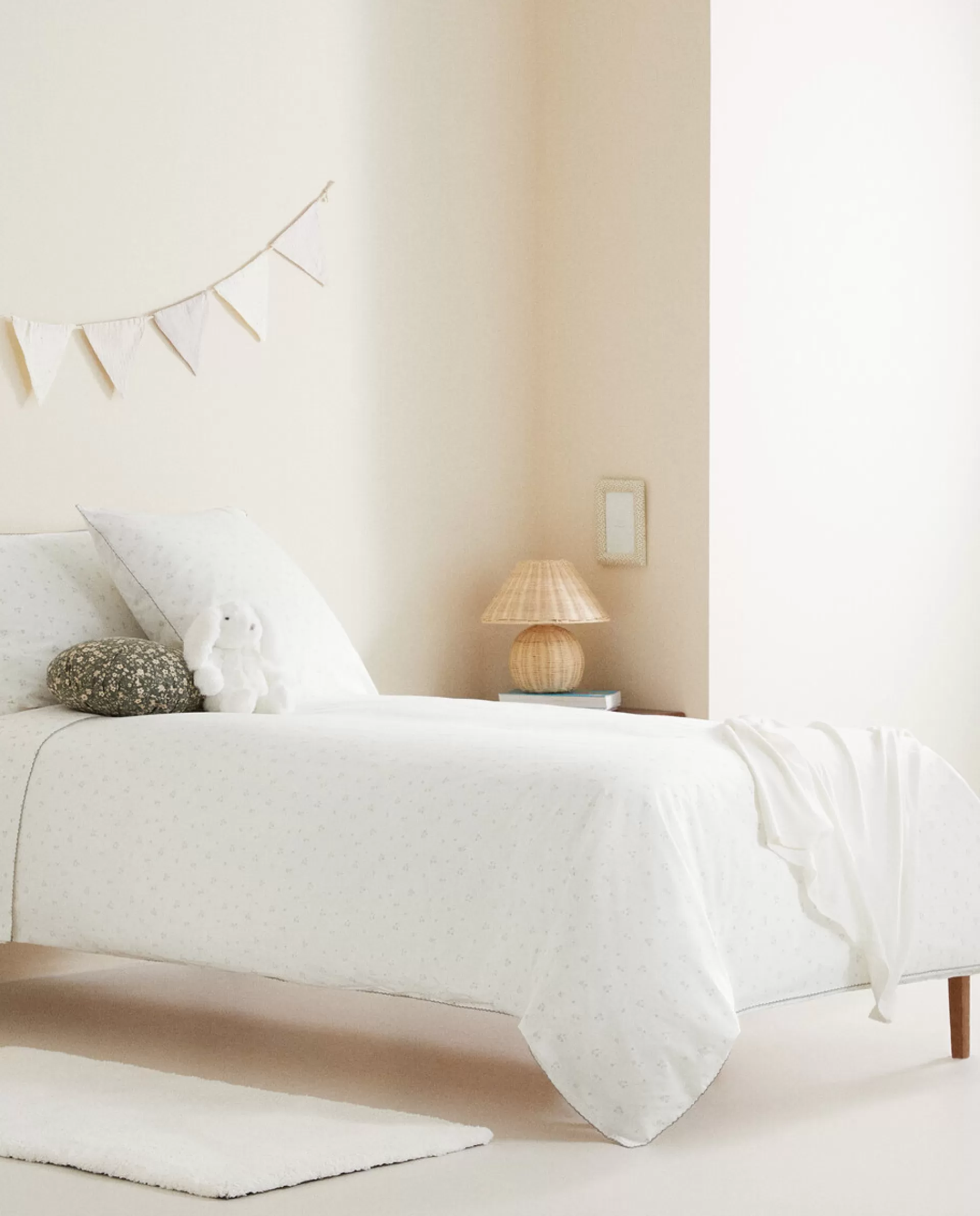 ZARA Home Clover Cotton Fitted Sheet Oyster White Store