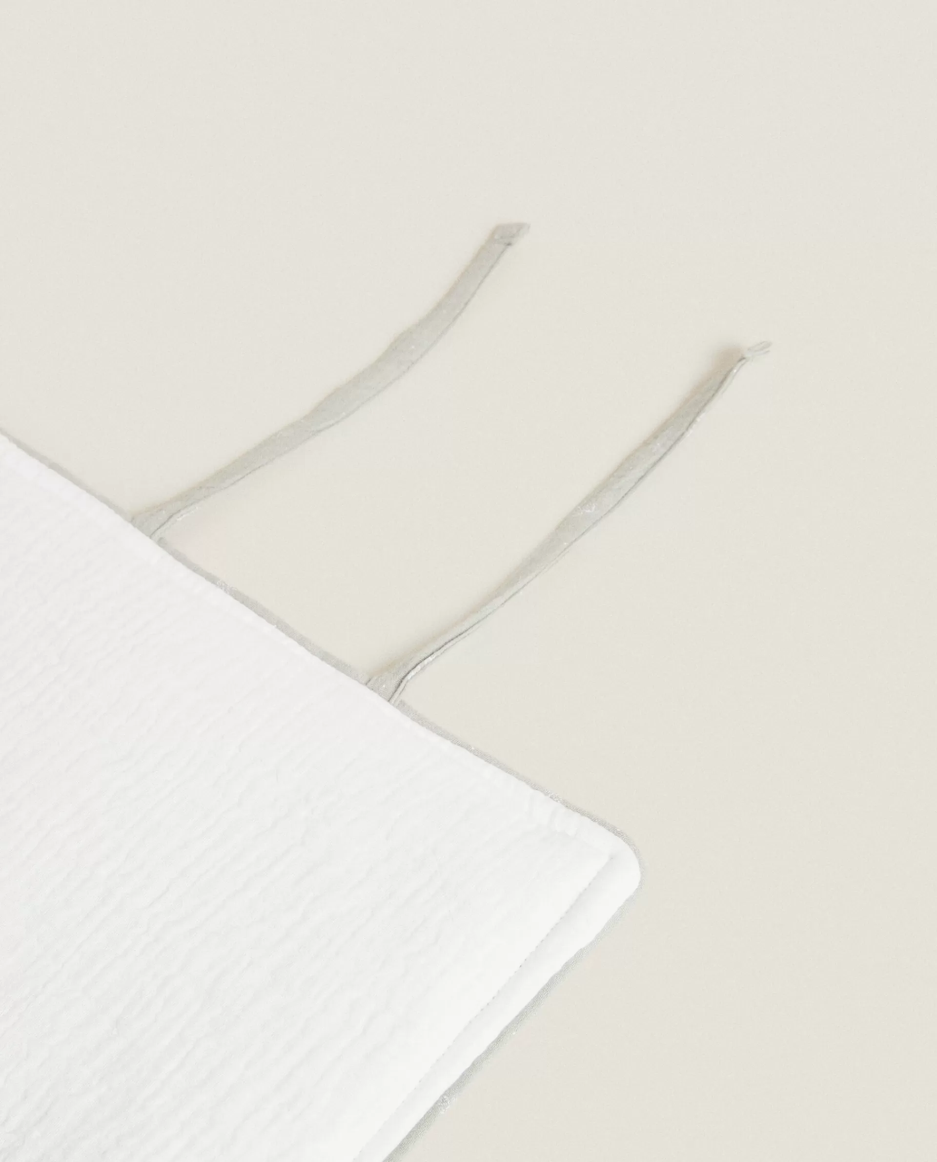 clover_cotton_muslin_changing_mat_4-1.webp ZARA Home Clover Cotton Muslin Changing Mat Oyster White Fashion