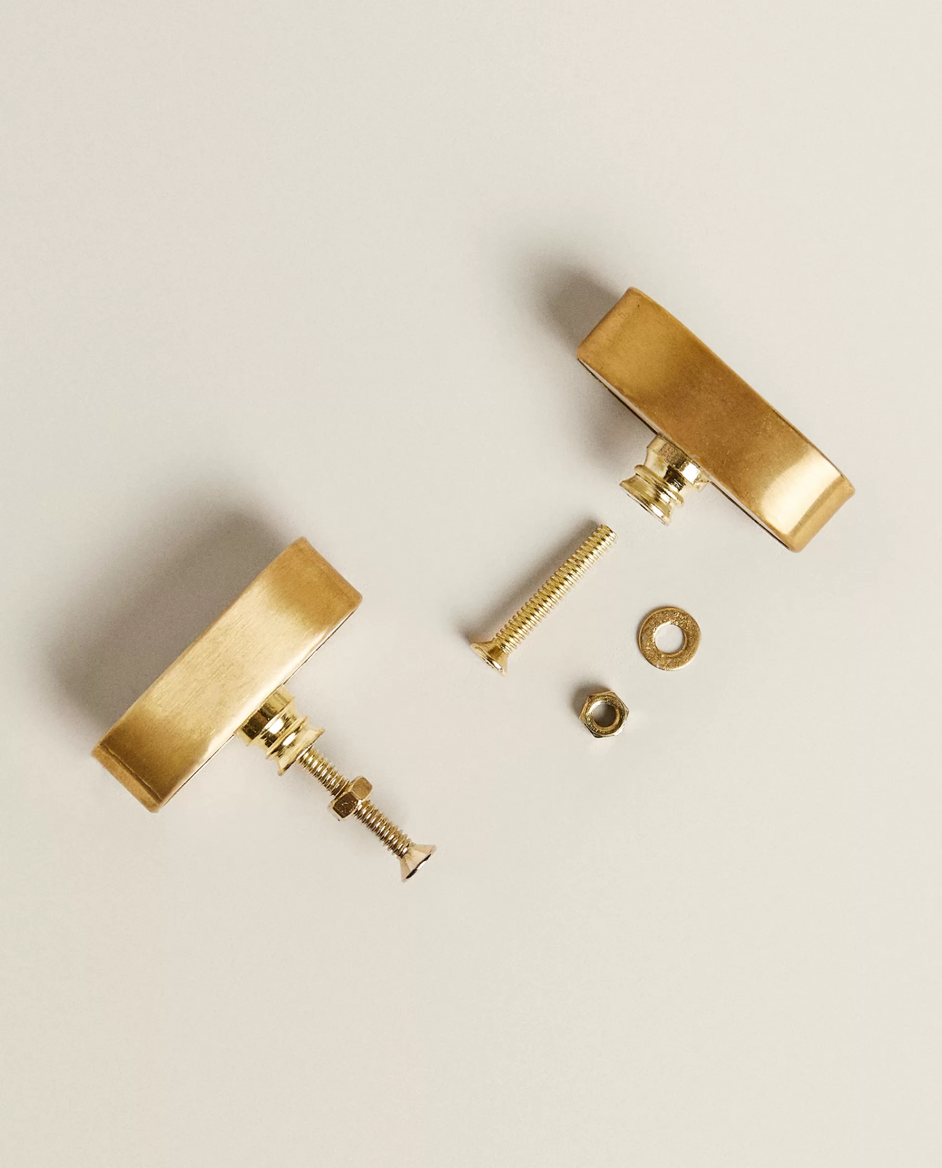 contrast_marble_door_knob_pack_of__4-1.webp ZARA Home Contrast Marble Door Knob (Pack Of 2) White New