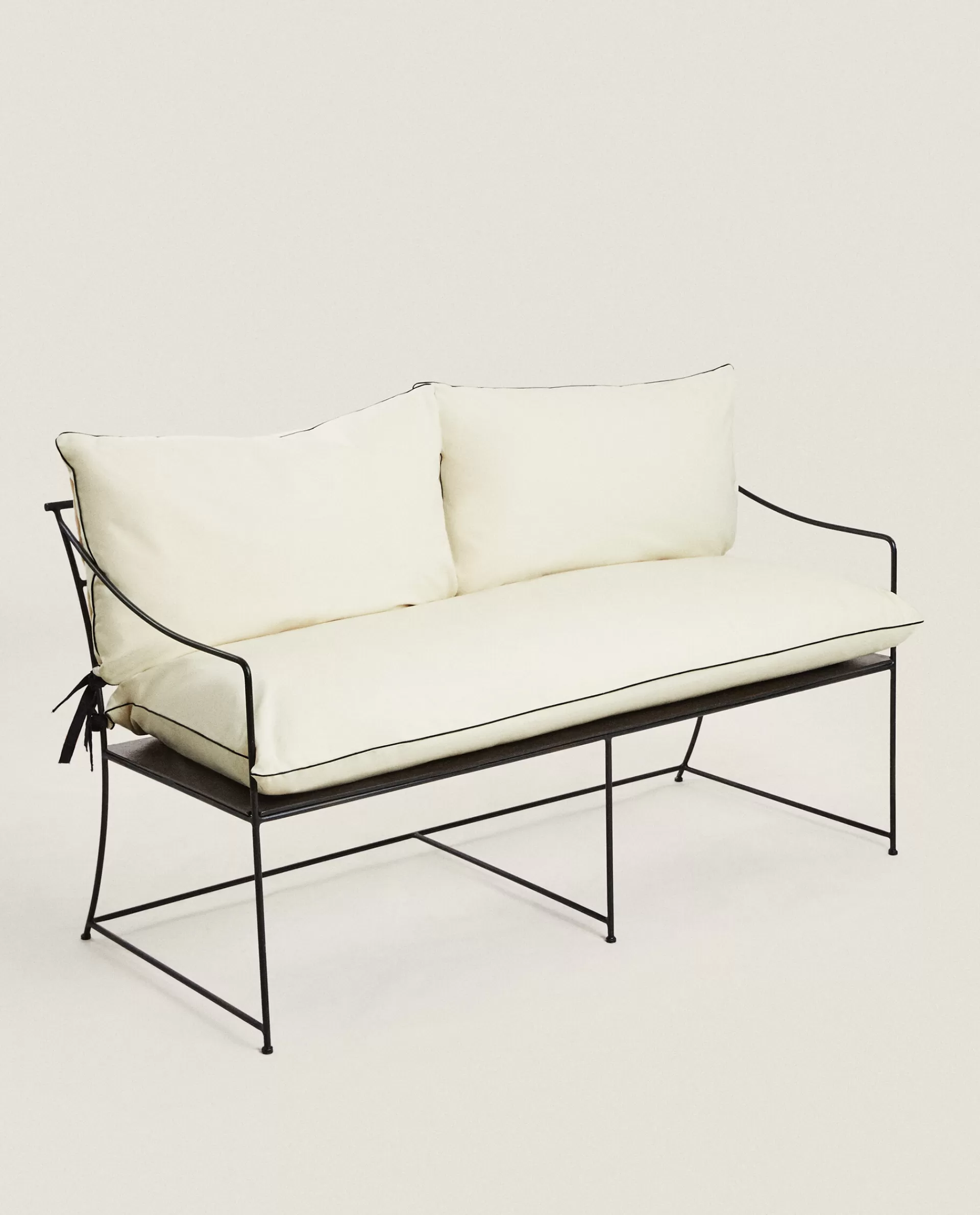 cotton_back_cushion_with_piping_5-3.webp ZARA Home Cotton Back Cushion With Piping Oyster White Store