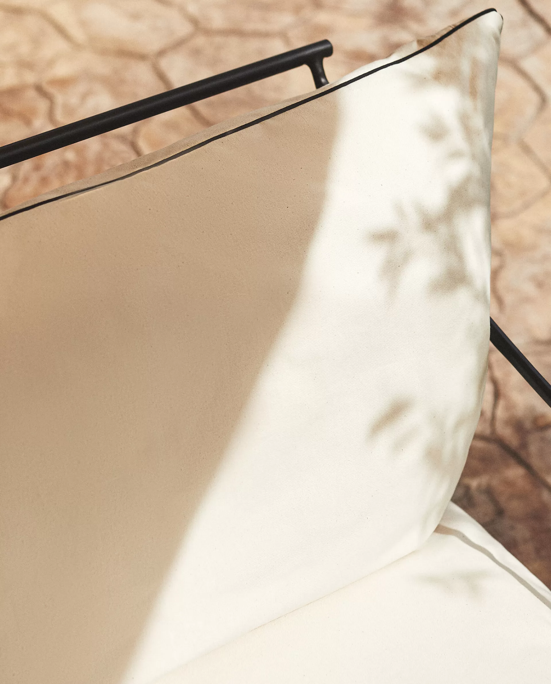 cotton_back_cushion_with_piping_6-3.webp ZARA Home Cotton Back Cushion With Piping Oyster White Store