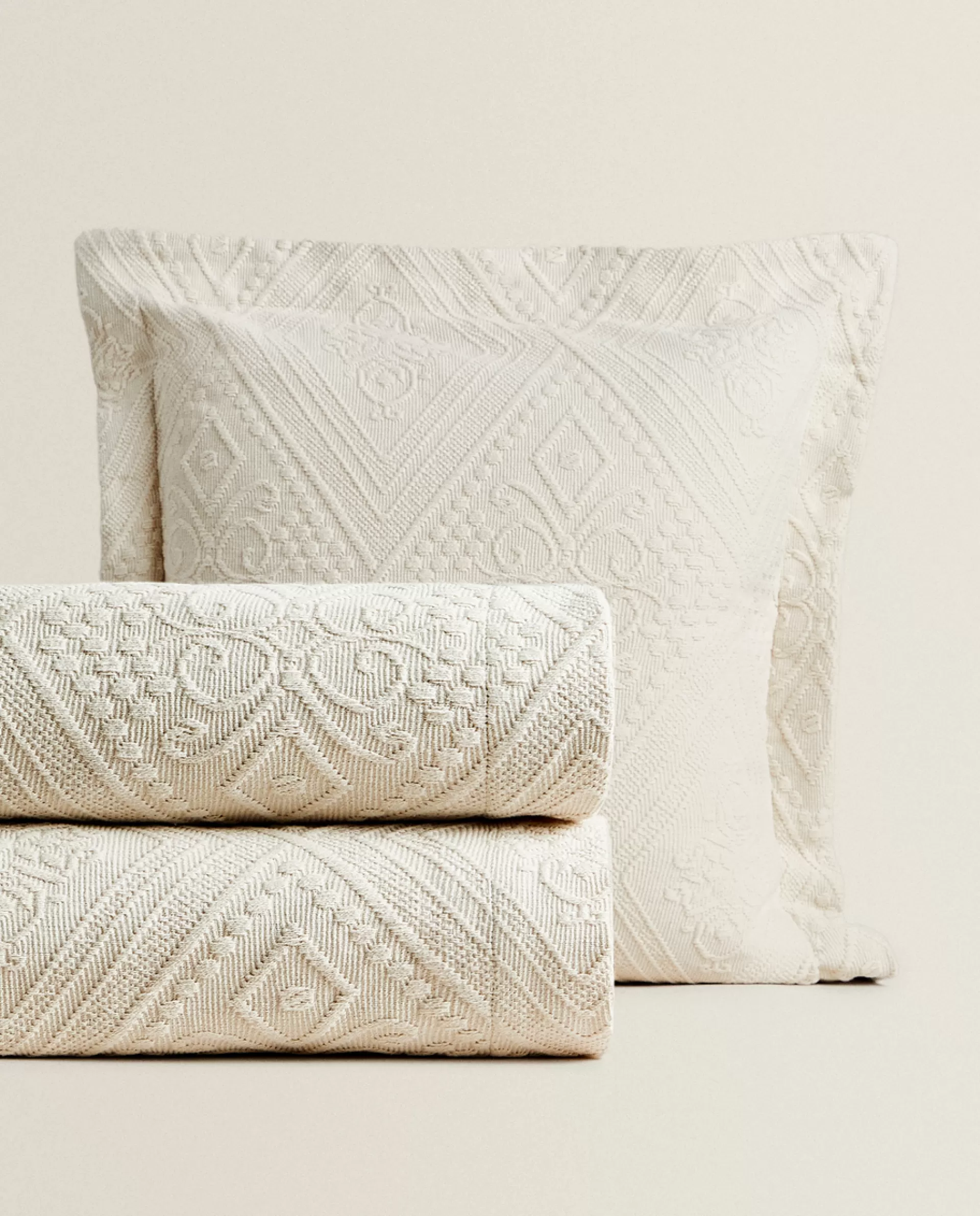 ZARA Home Cotton Bedspread With Geometric Design Beige Hot