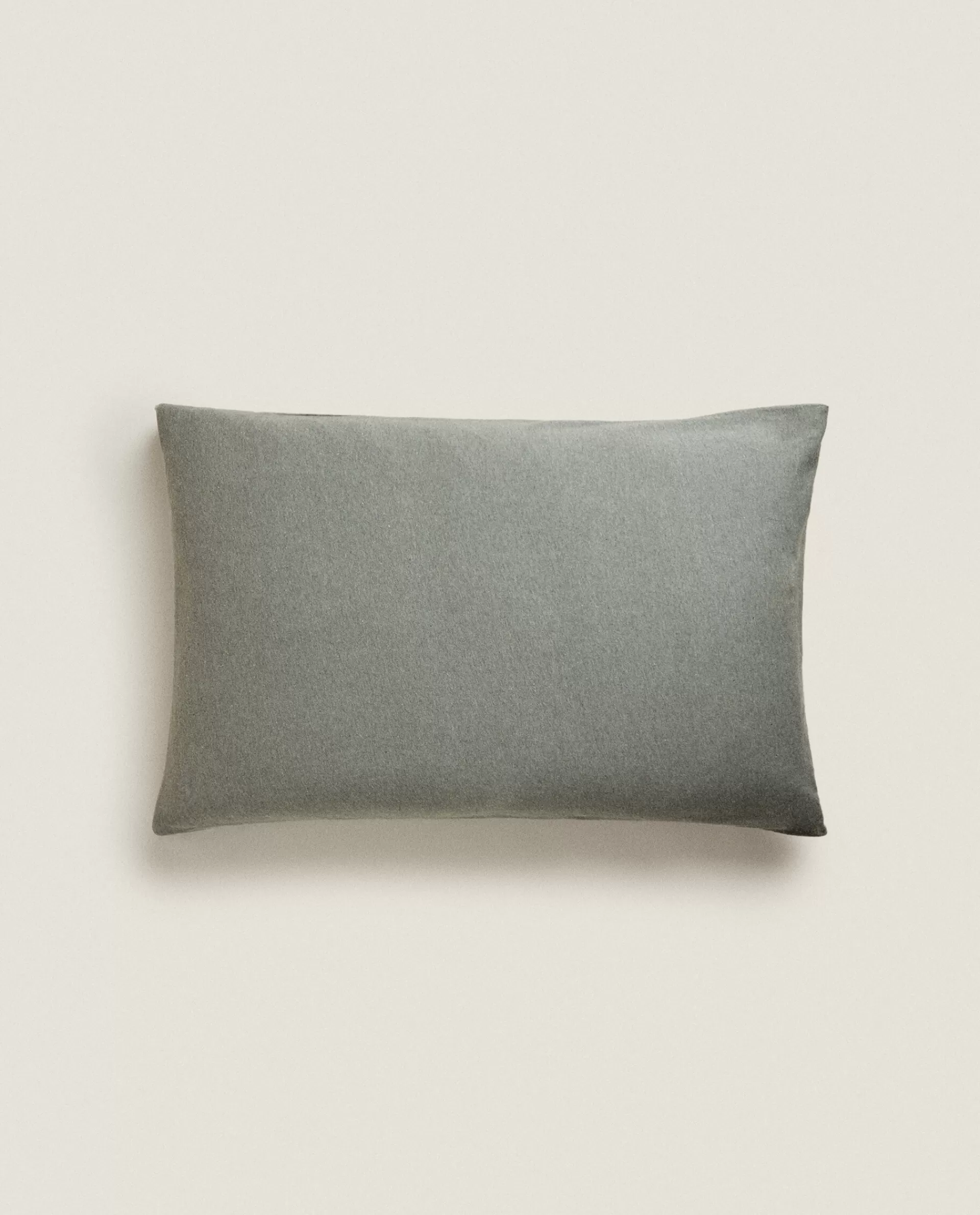 cotton_jersey_pillowcase_4-4.webp ZARA Home Cotton Jersey Pillowcase Green Discount