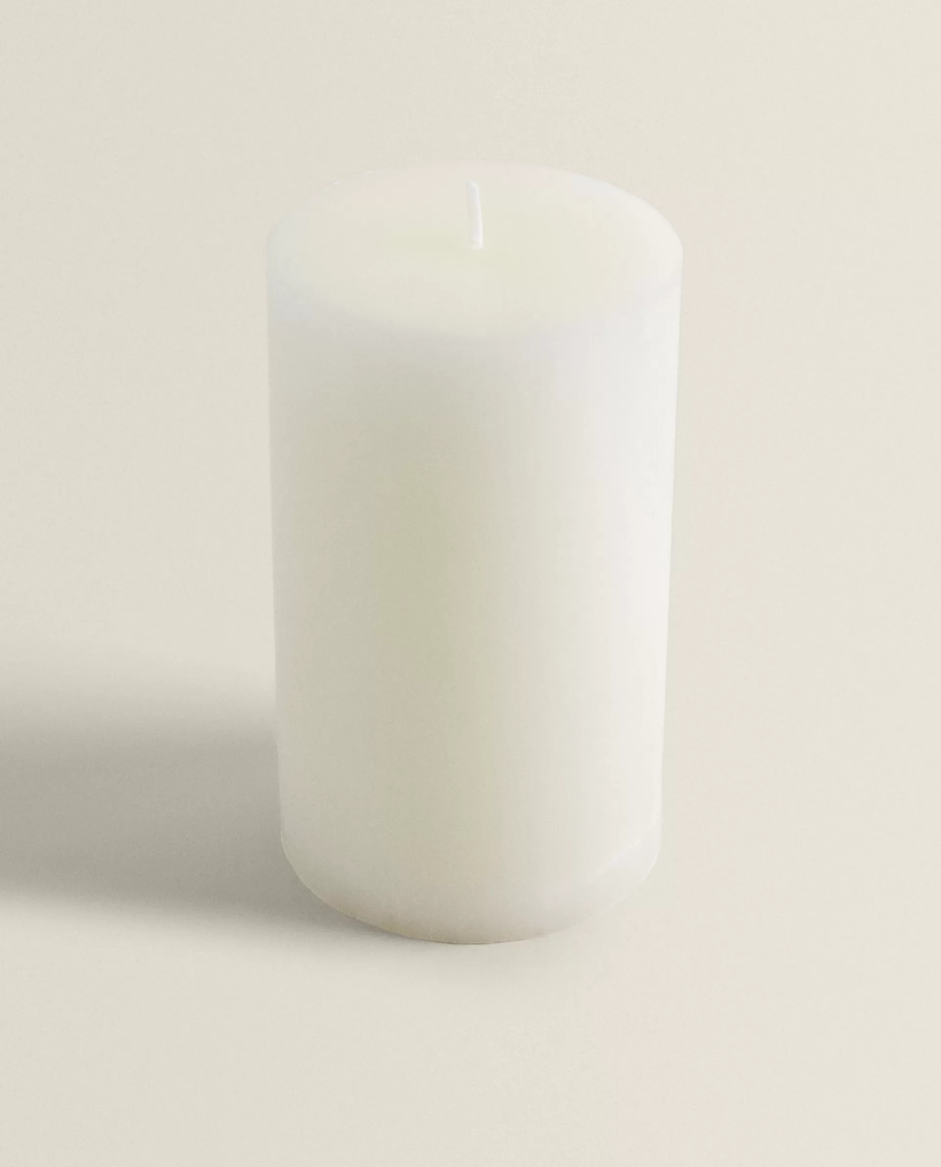 ZARA Home Cylindrical Candle White Flash Sale