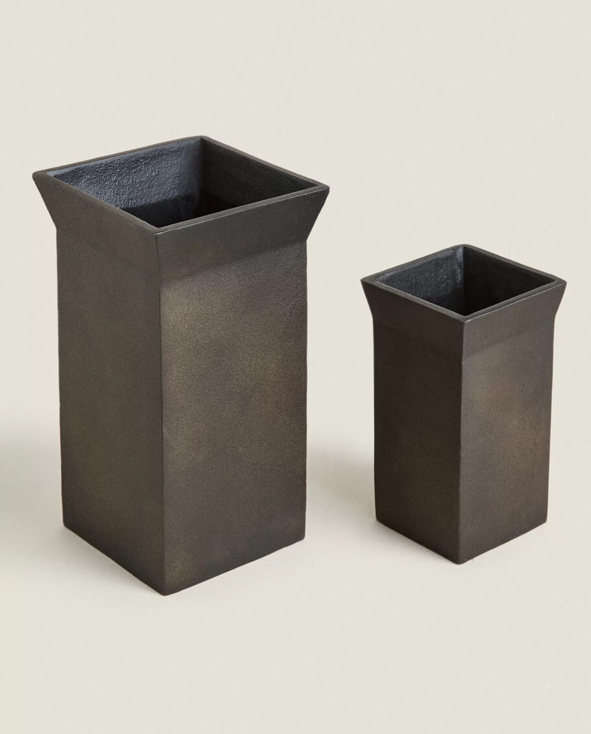 ZARA Home Dark Metal Vase Brown Store