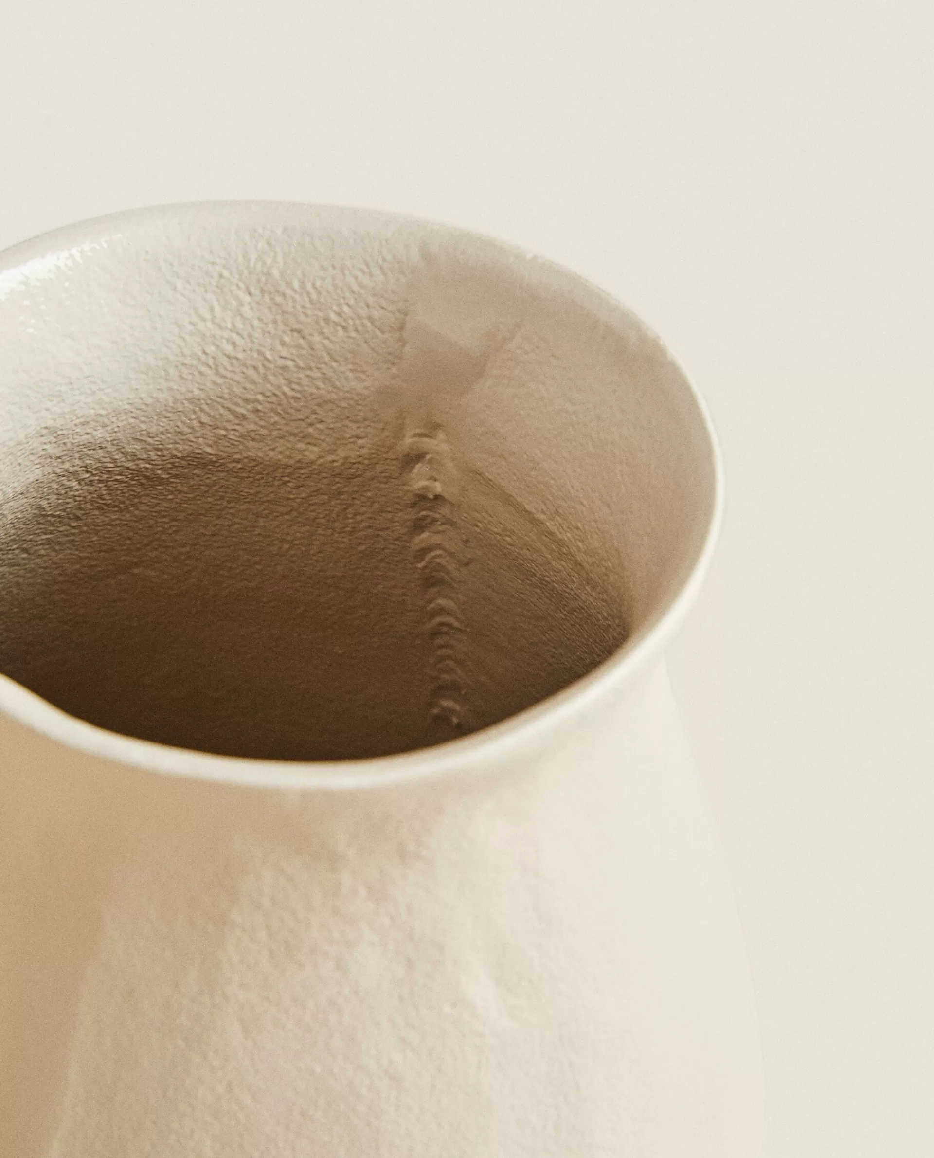 decorative_vase_3-3.webp ZARA Home Decorative Vase Cream Best Sale