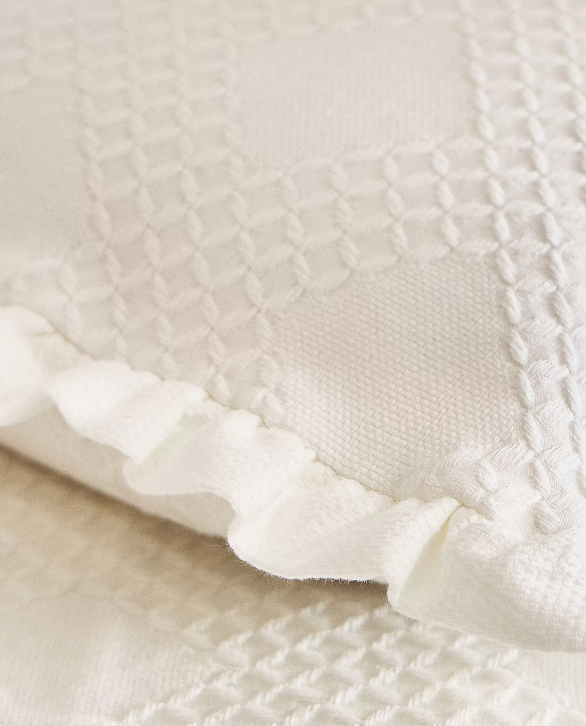 diamond_throw_pillow_cover_2-1.webp ZARA Home Diamond Throw Pillow Cover Oyster White Outlet