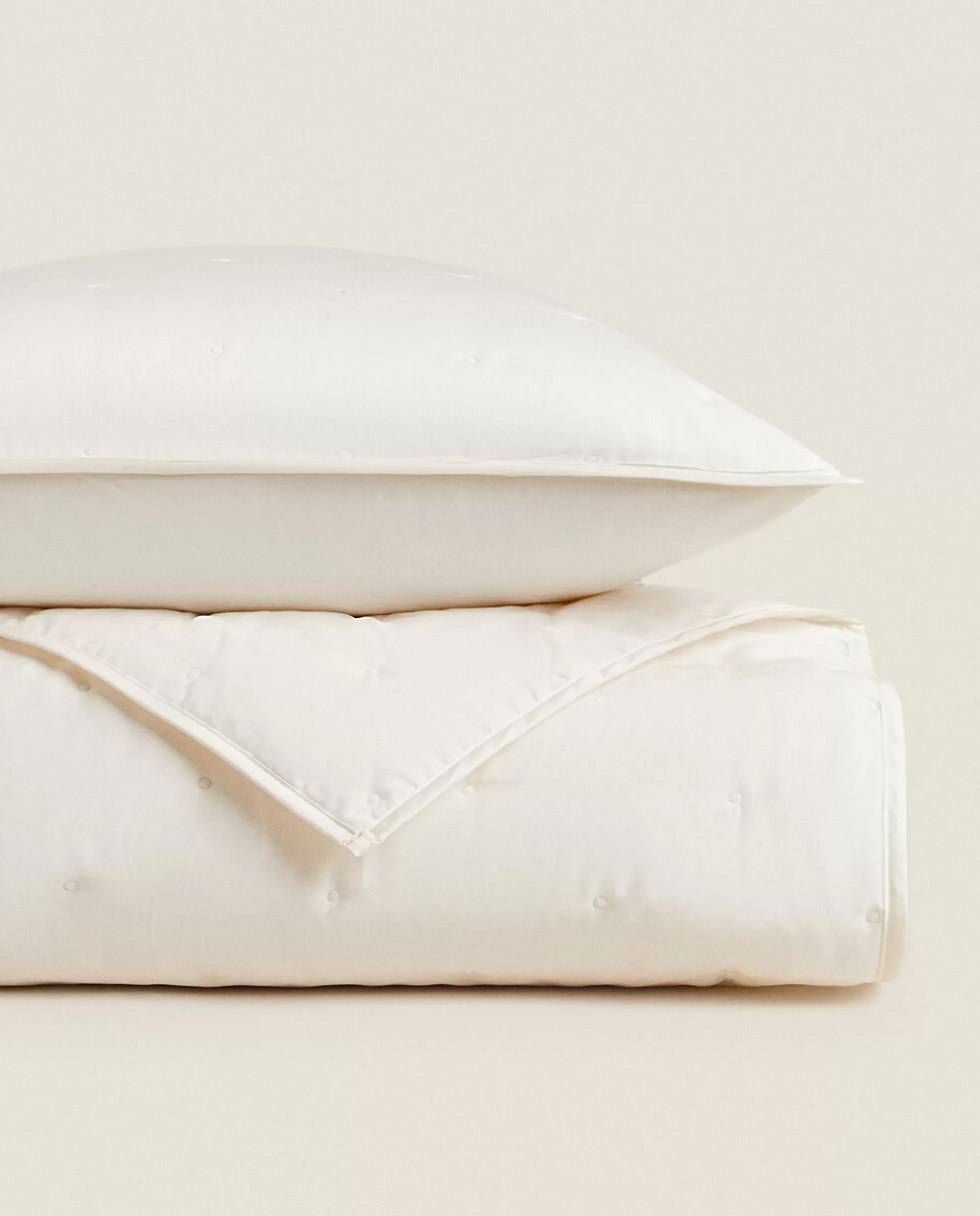 ZARA Home Dotted Quilt Cream Flash Sale