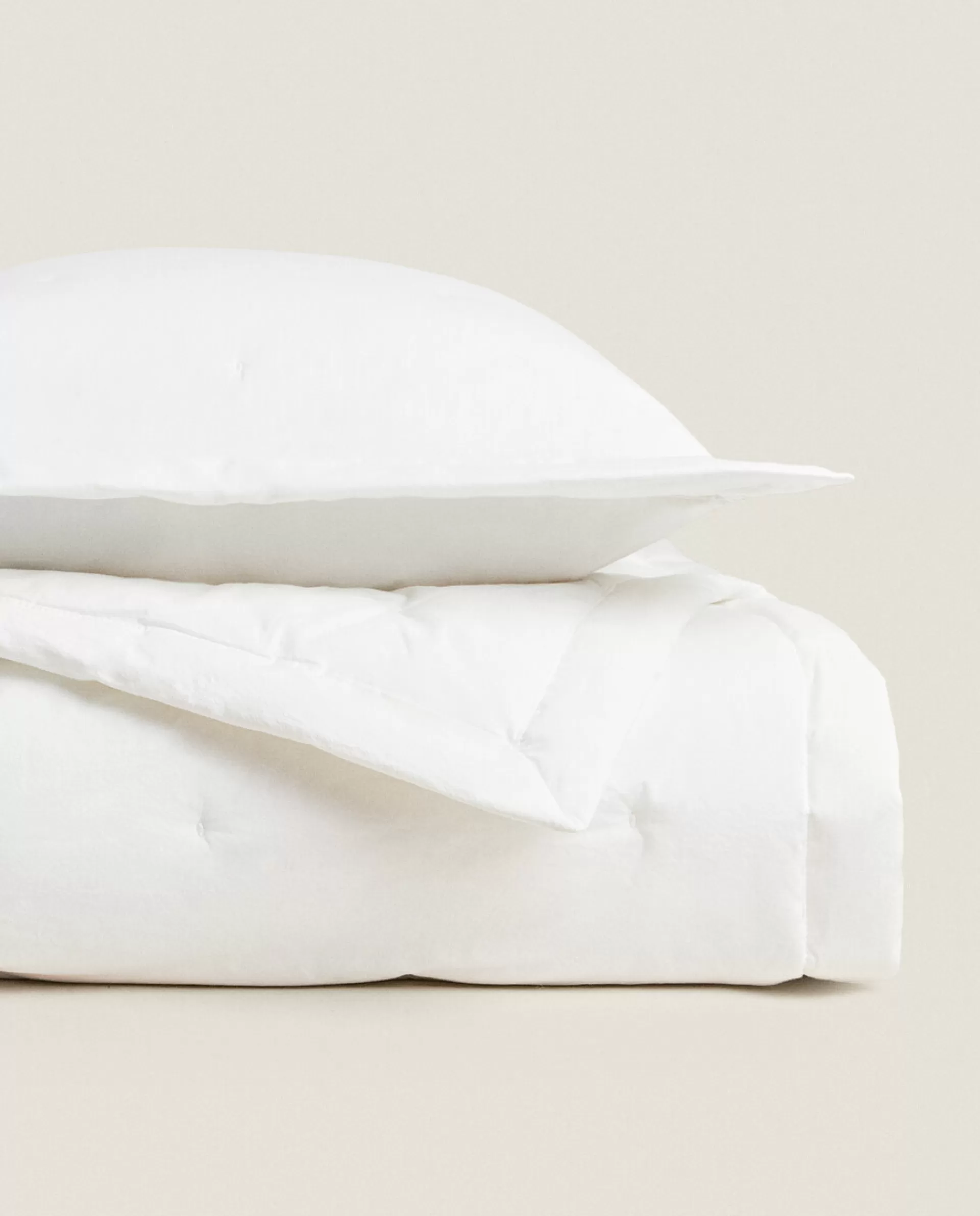 ZARA Home Dotted Quilt White Store