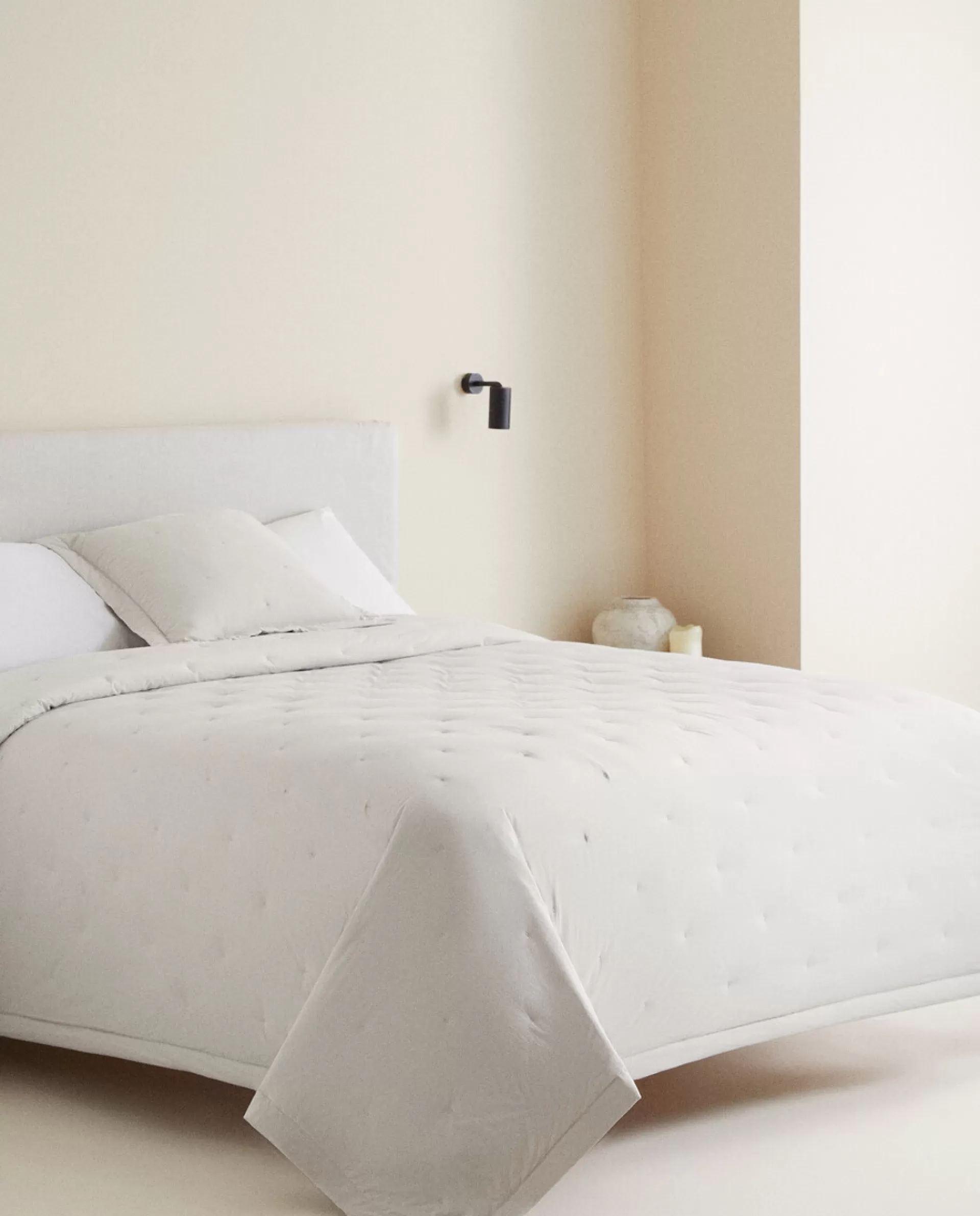 ZARA Home Dotted Quilt Grey Online