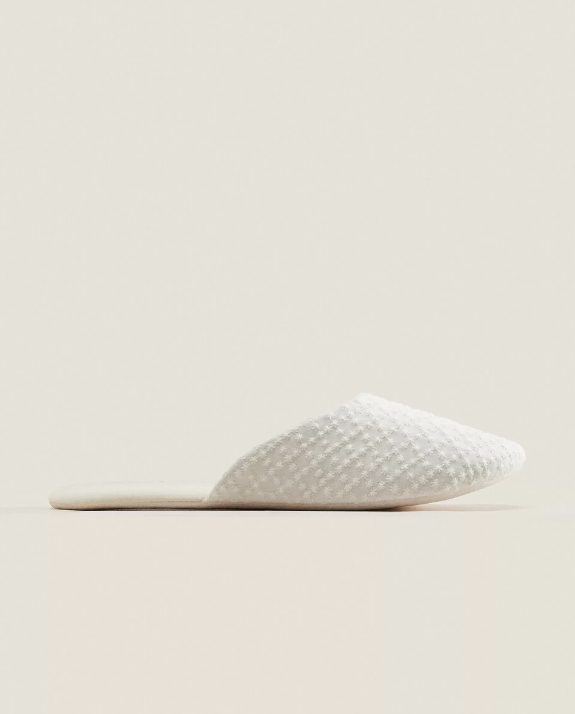 ZARA Home Embroidered Fabric Slippers White Online