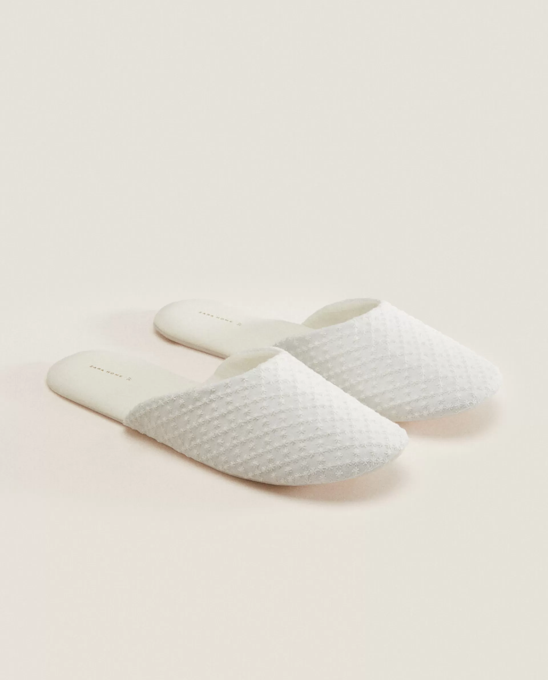 ZARA Home Embroidered Fabric Slippers White Online