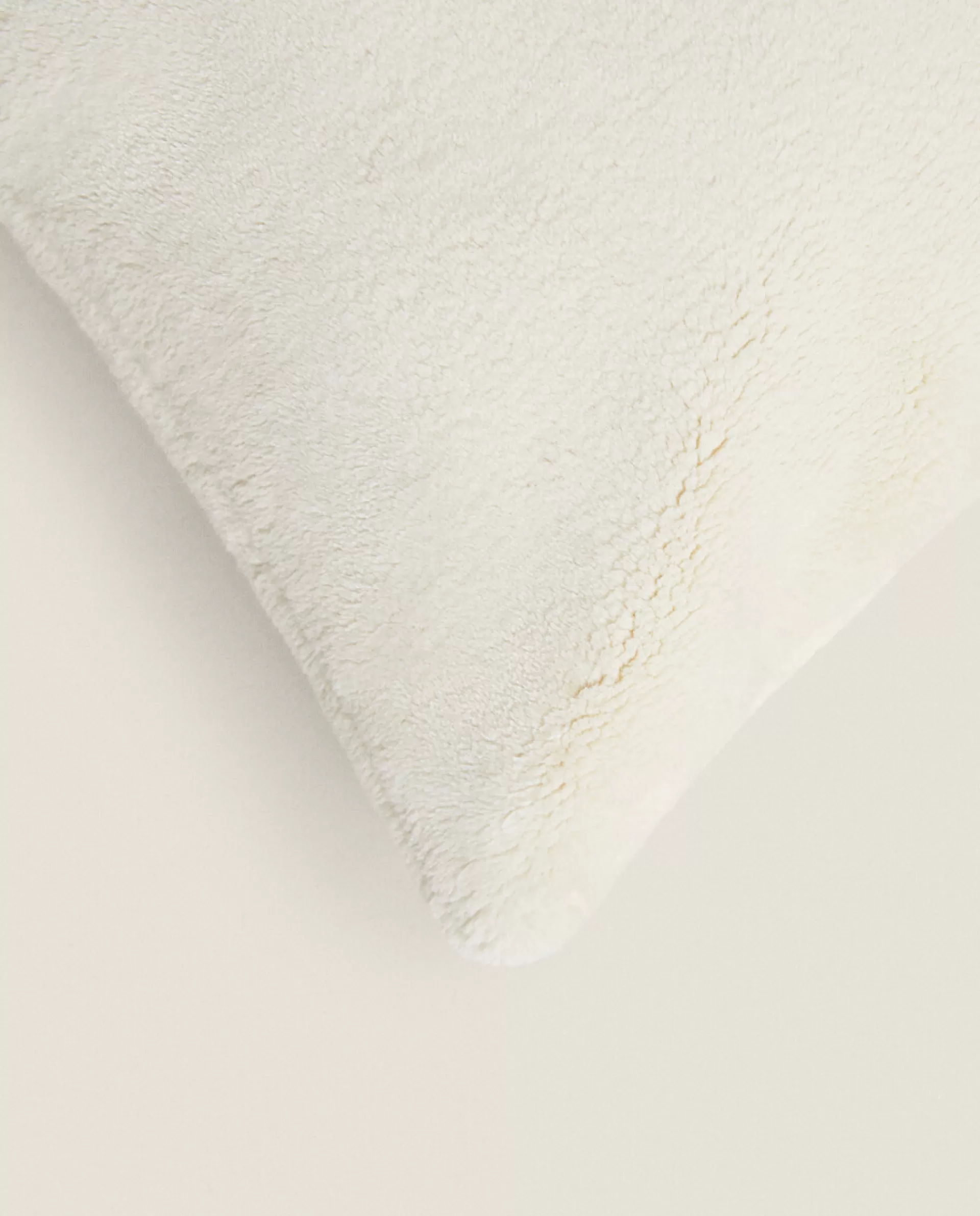 ZARA Home Fleece Throw Pillow Cover Oyster White Cheap