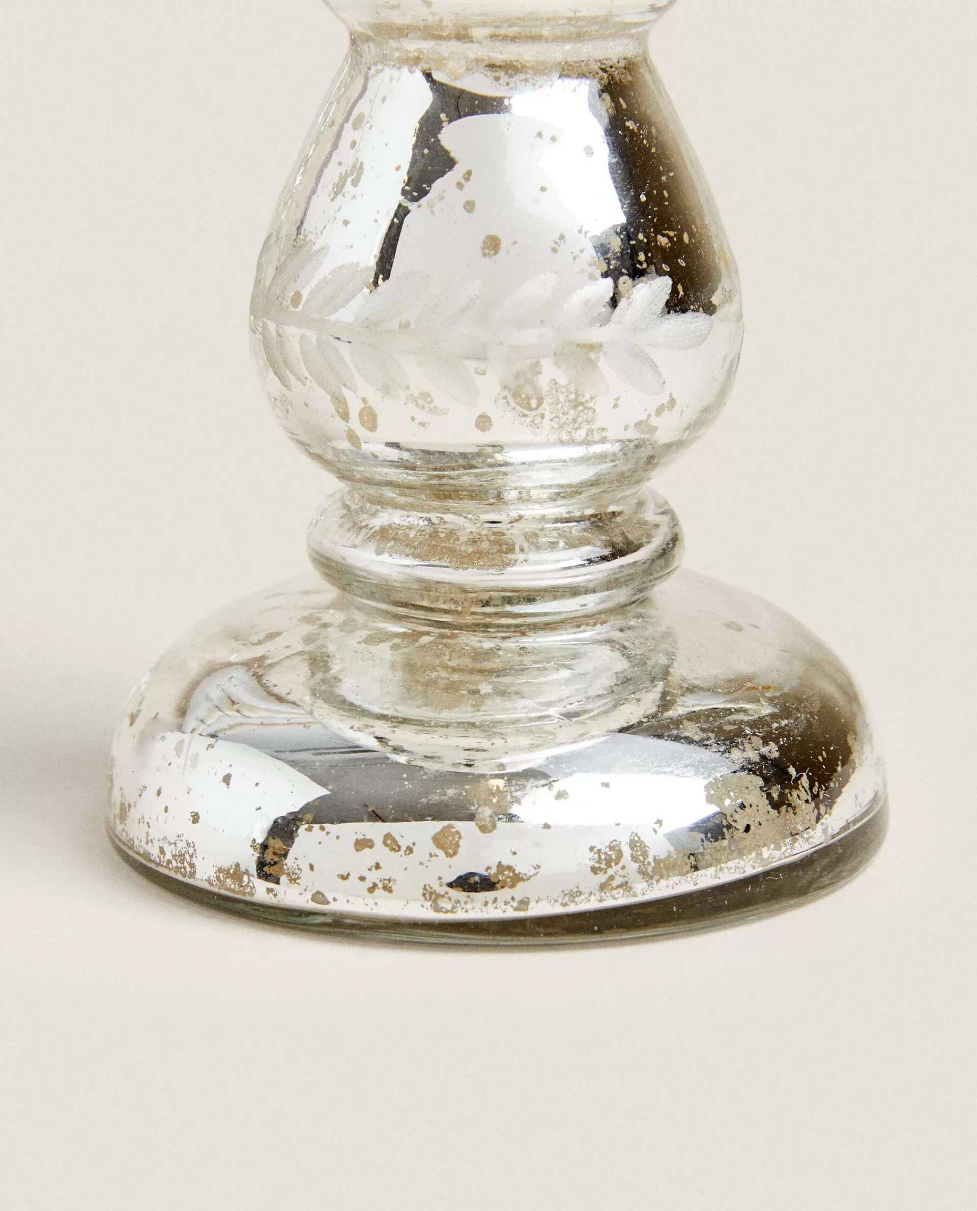 geometric_glass_candlestick_4-2.webp ZARA Home Geometric Glass Candlestick Silver Hot