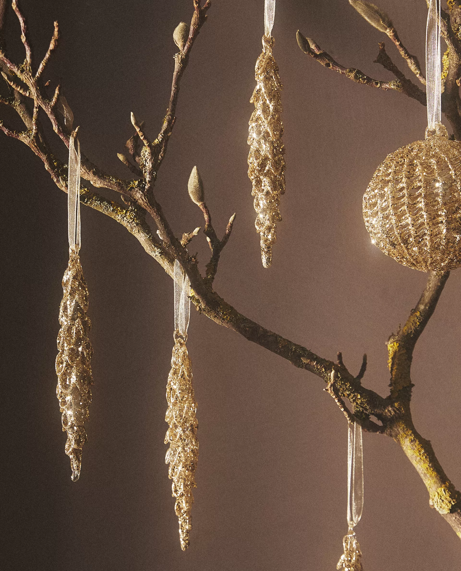 glittery_christmas_branch_decoration_2-3.webp ZARA Home Glittery Christmas Branch Decoration Golden Cheap