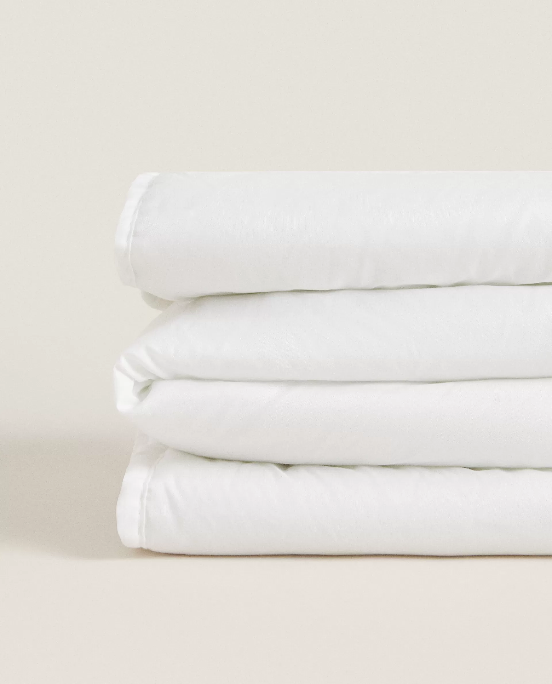 ZARA Home (125 Gxm ) Kids Microfiber Duvet Insert White Fashion