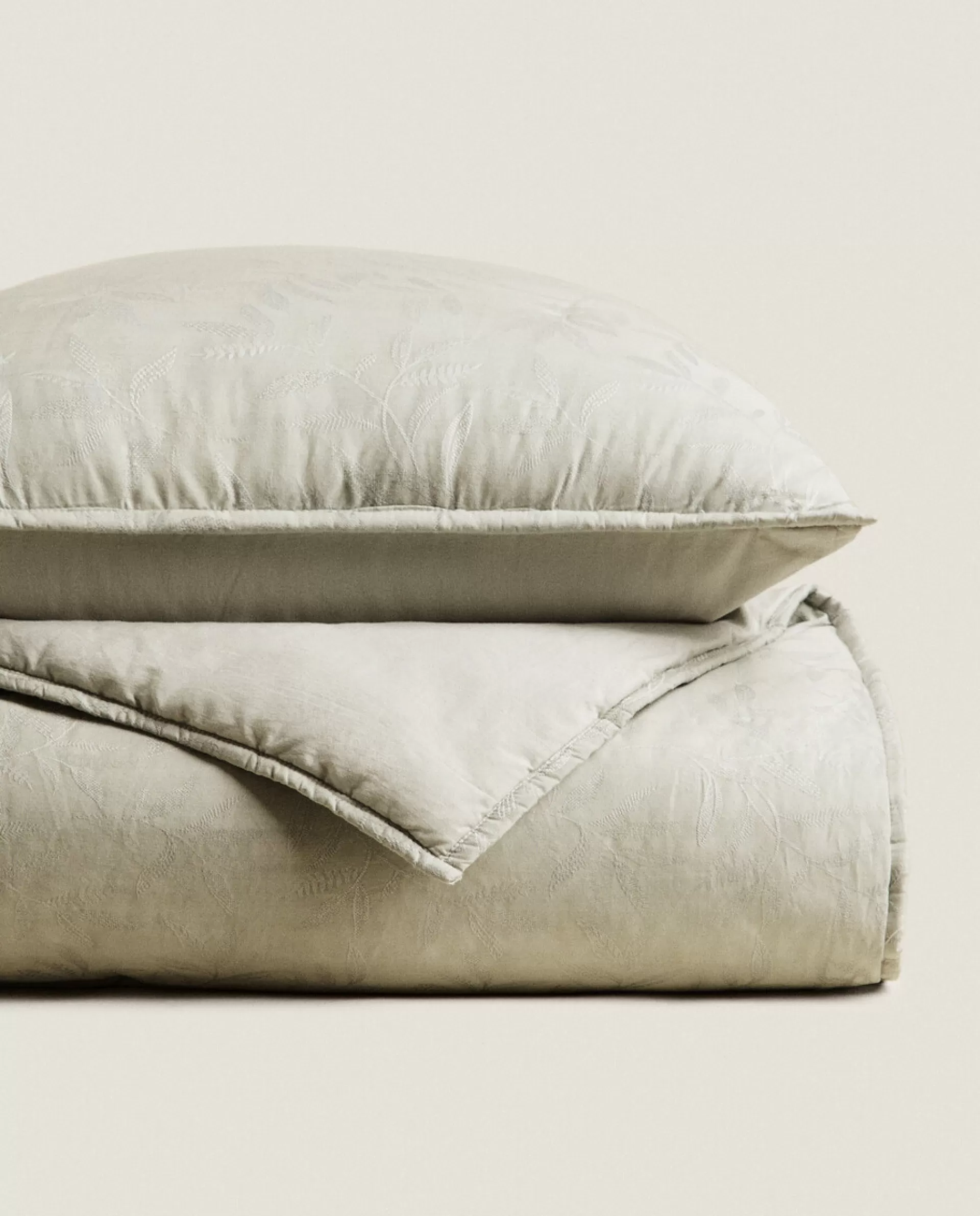 ZARA Home Jacquard Quilt Green Cheap