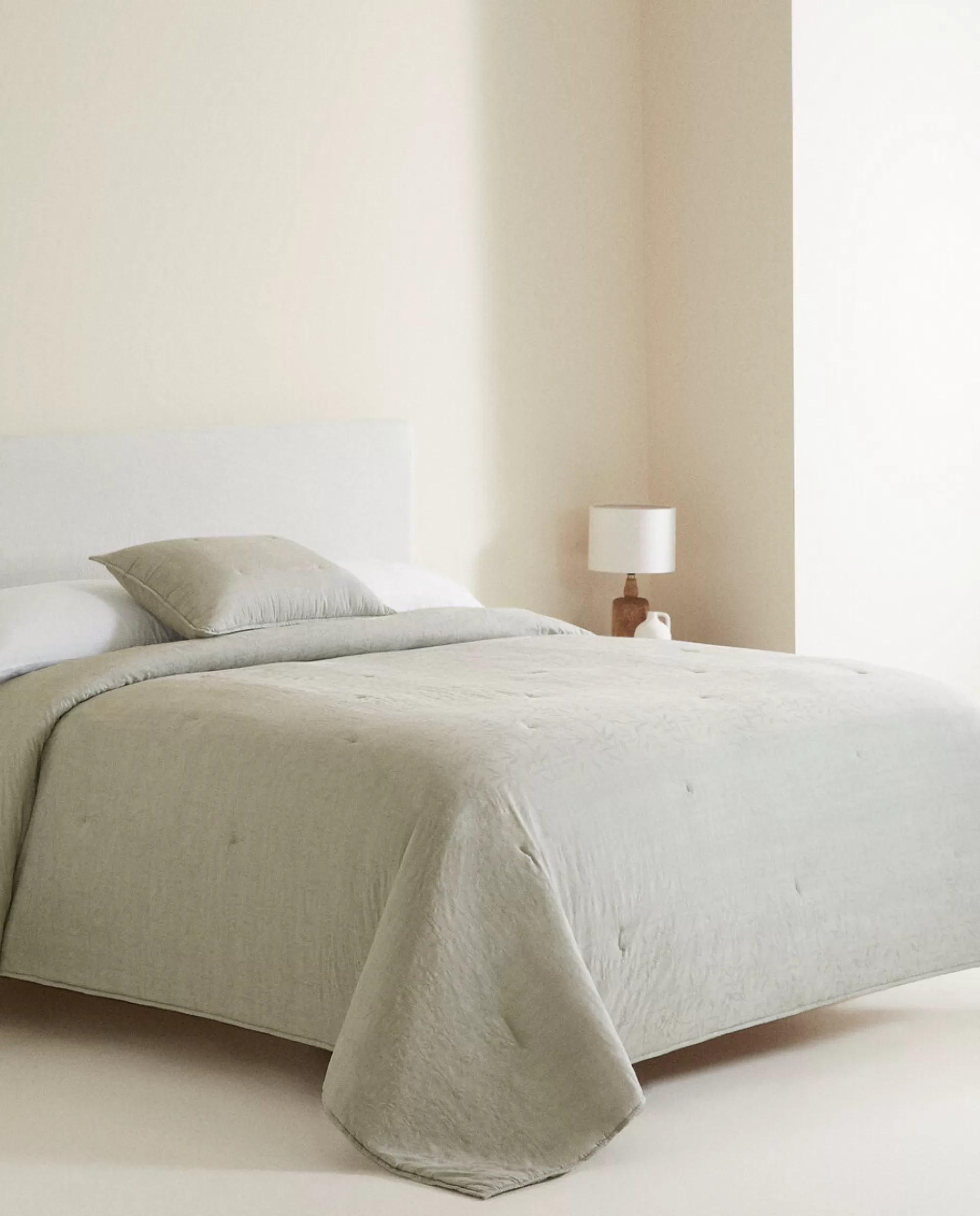 ZARA Home Jacquard Quilt Green Cheap