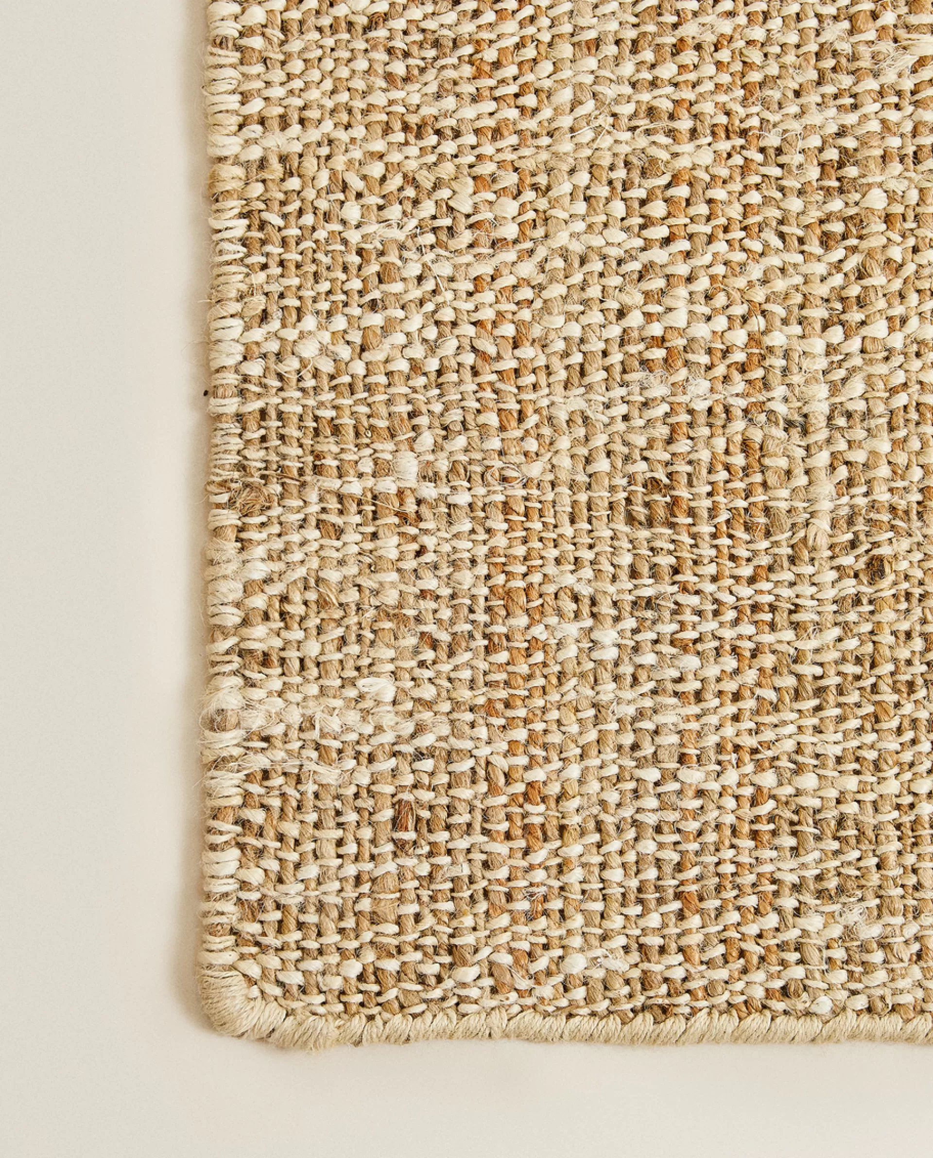 ZARA Home Jute Rug. Natural Colour New