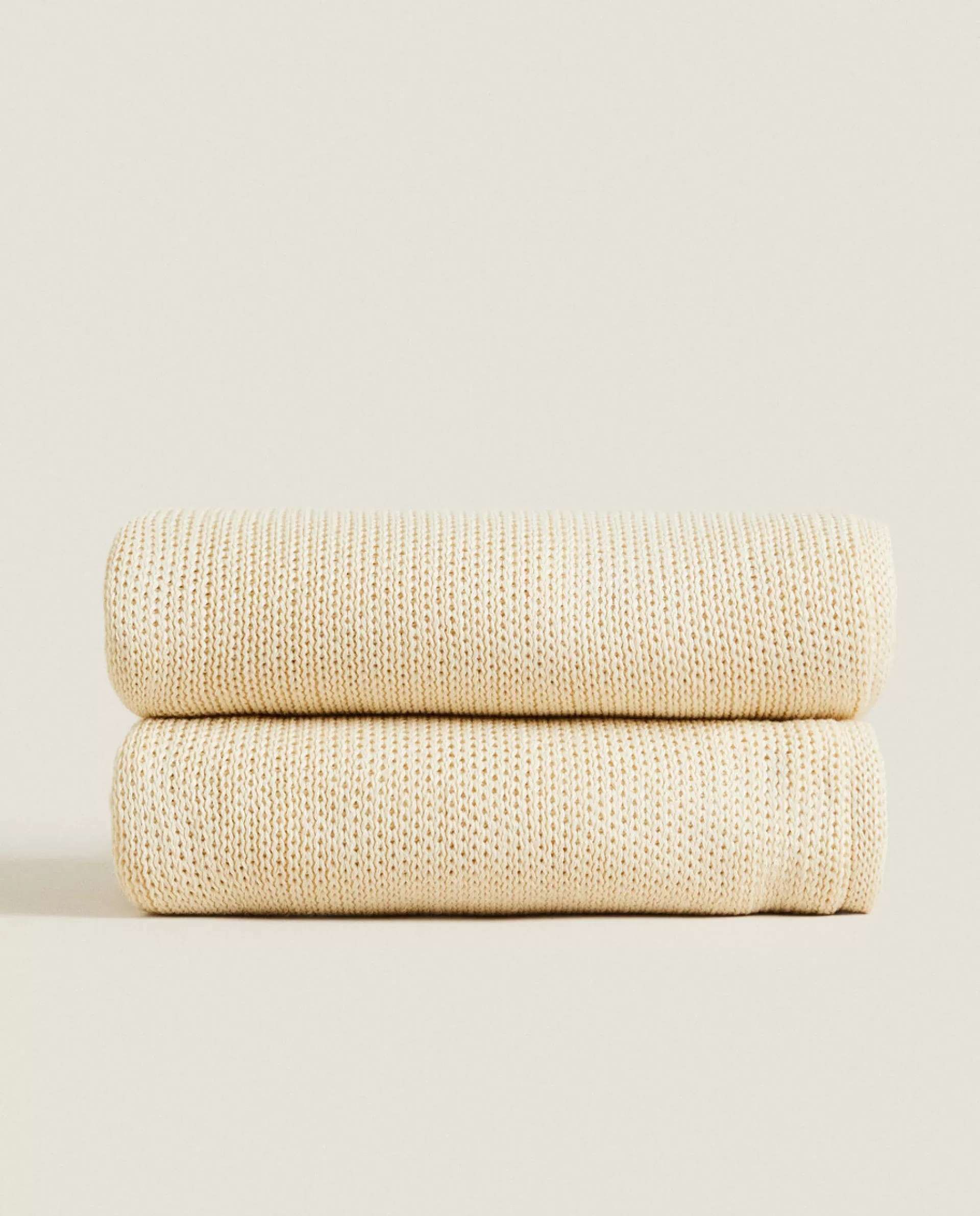 ZARA Home Knit Blanket Natural Colour Fashion
