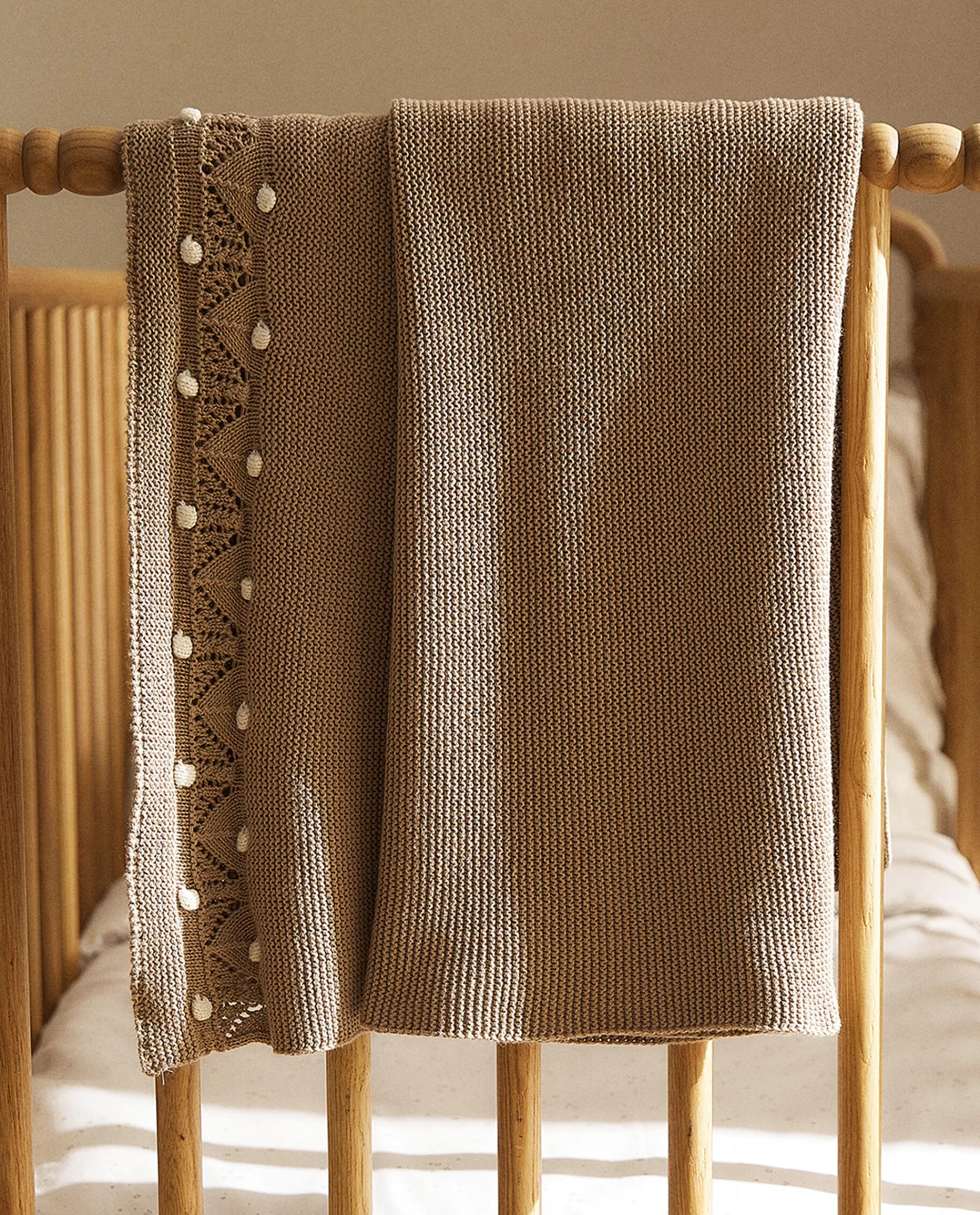 knit_blanket_with_border_2-1.webp ZARA Home Knit Blanket With Border Brown Flash Sale