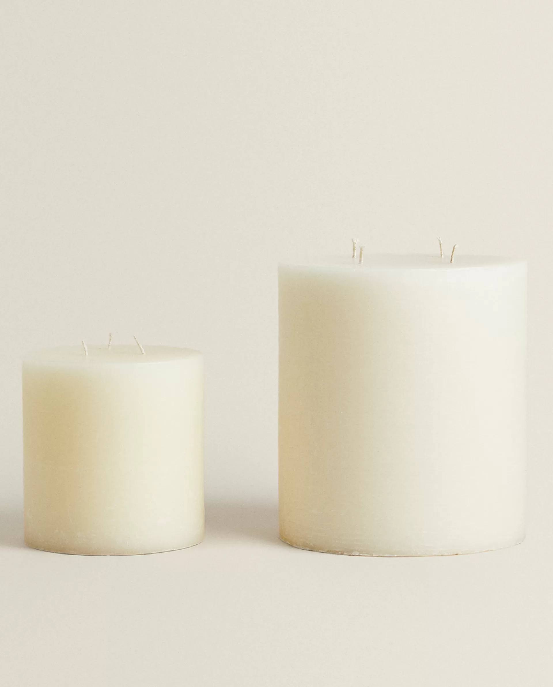 ZARA Home Large Candle White Store