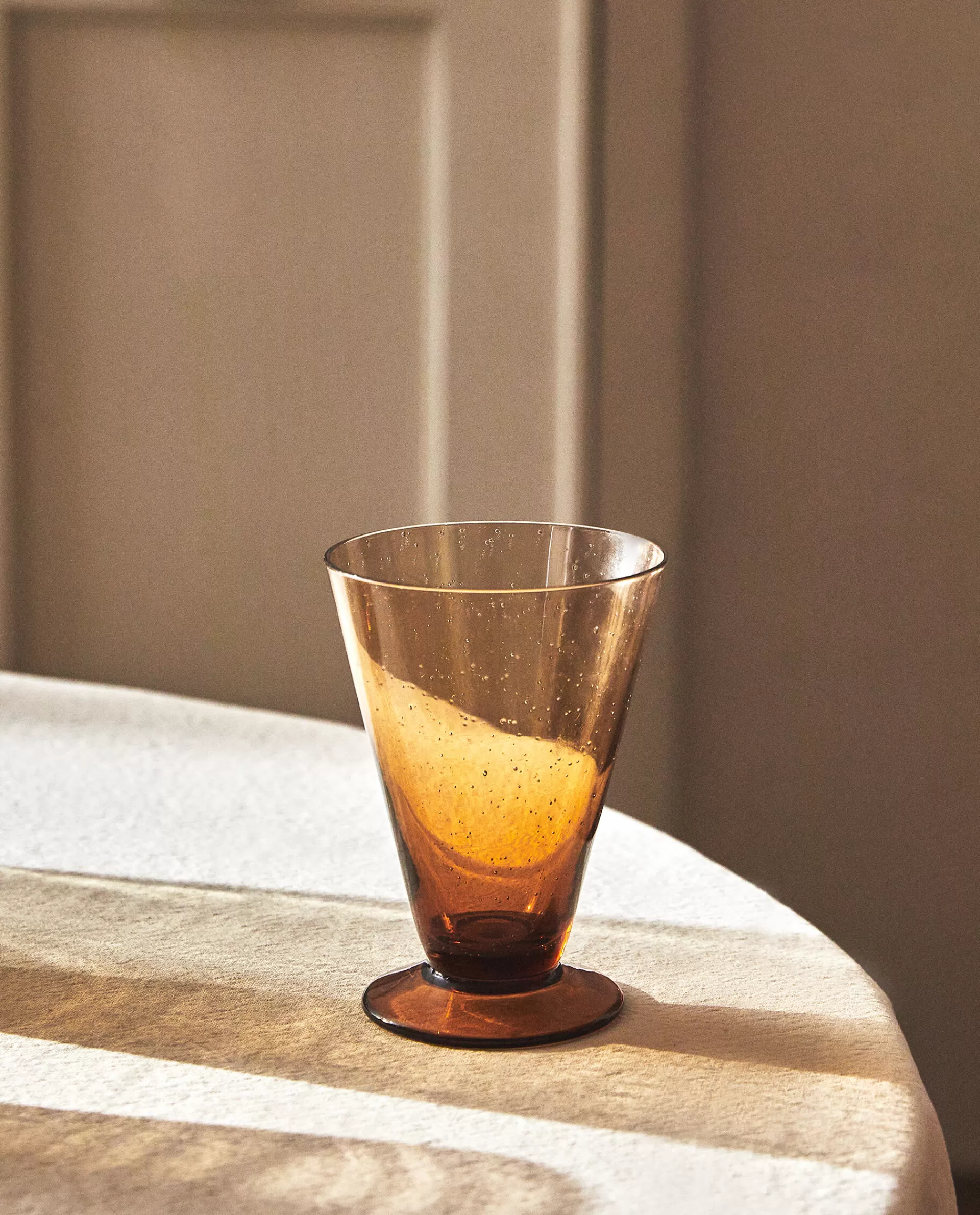 large_glass_with_bubbles_2-1.webp ZARA Home Large Glass With Bubbles Taupe Best