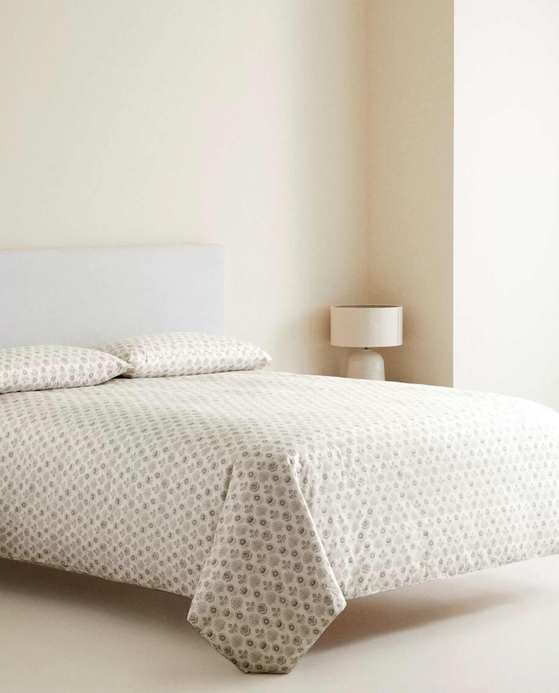 ZARA Home Leaf Print Duvet Cover Cream Online