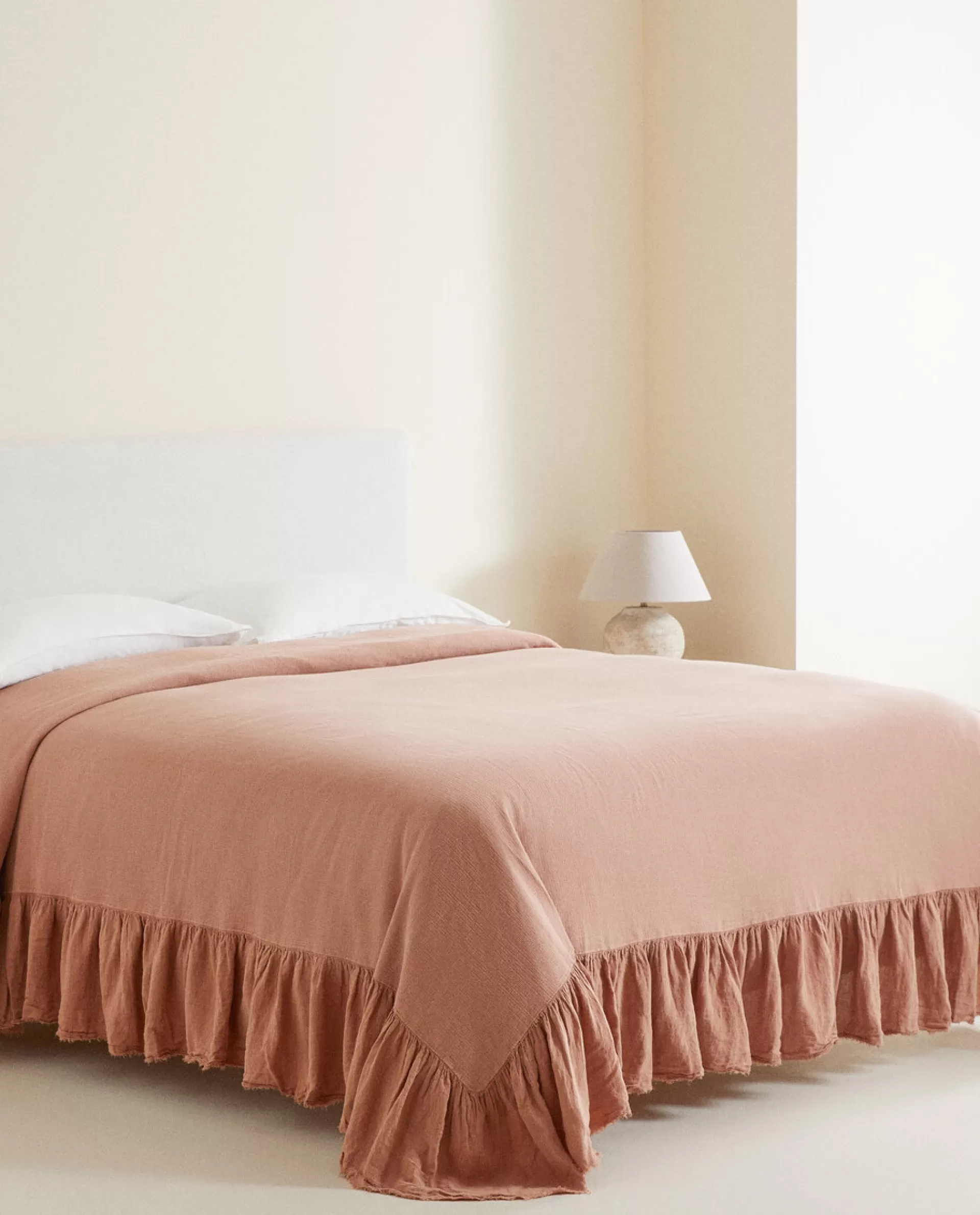 ZARA Home Linen Ruffle Bedspread Pink Sale