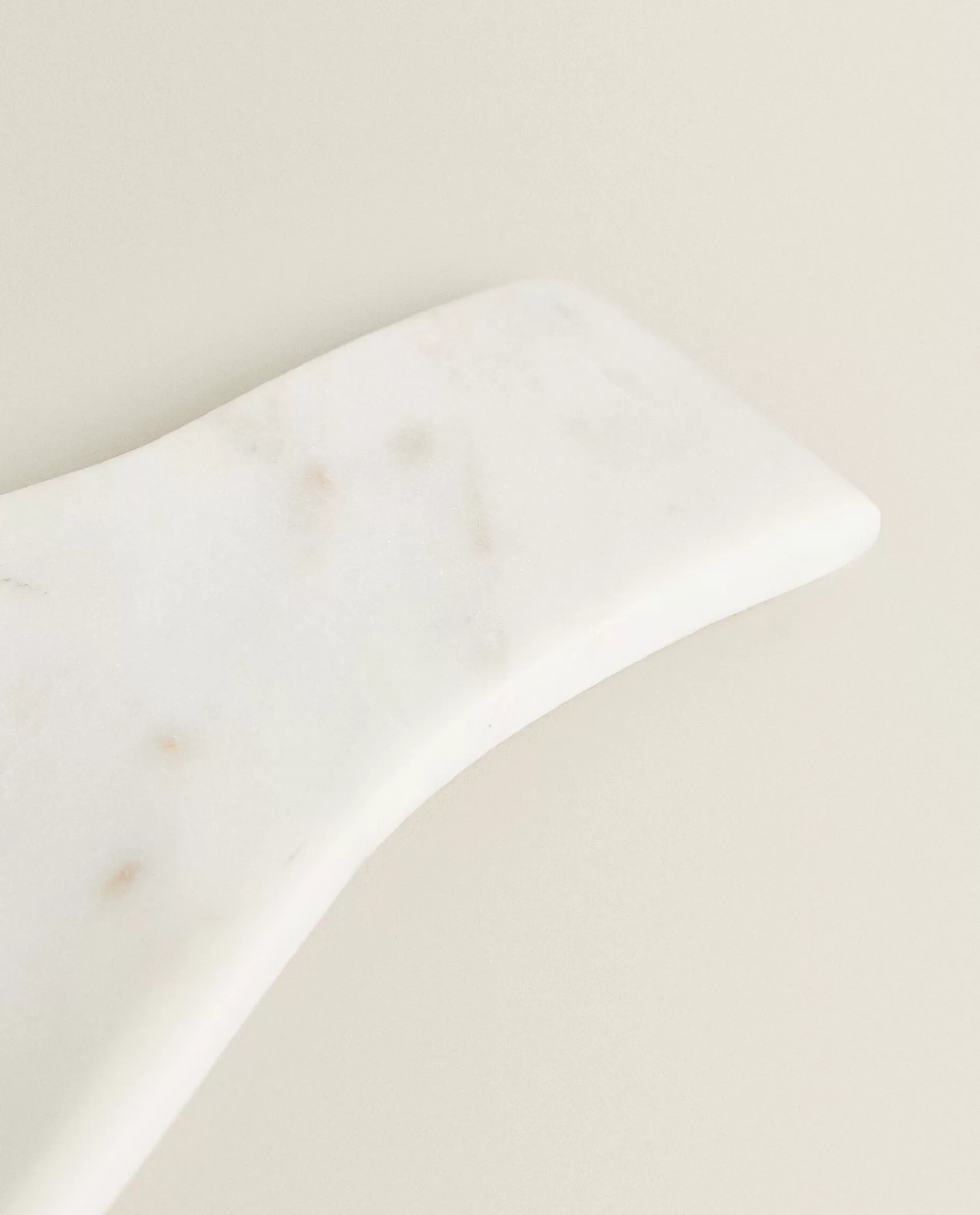 marble_spoon_rest_3-1.webp ZARA Home Marble Spoon Rest Yellow Flash Sale