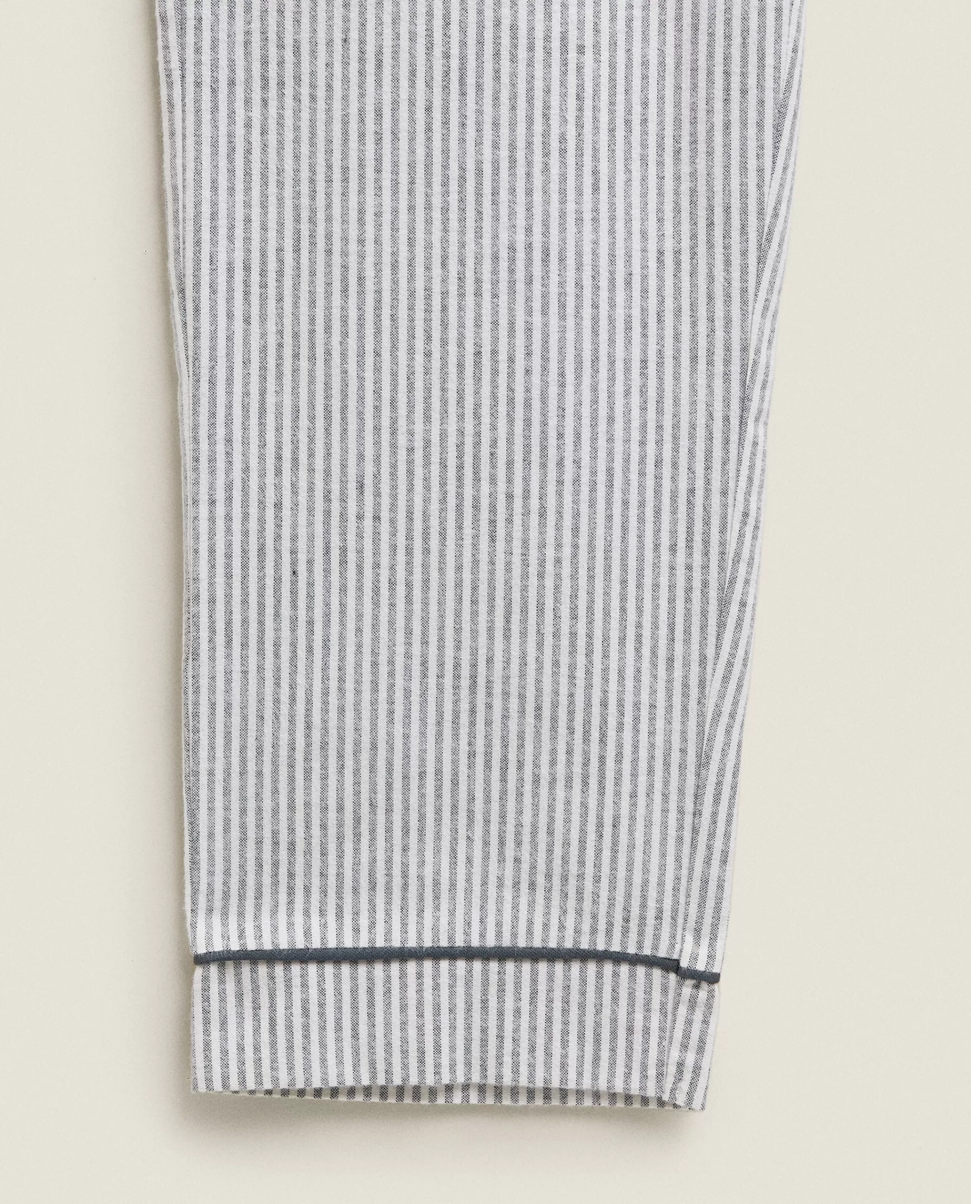 mens_striped_flannel_pyjama_bottoms_3-1.webp ZARA Home Men'S Striped Flannel Pyjama Bottoms Grey Flash Sale