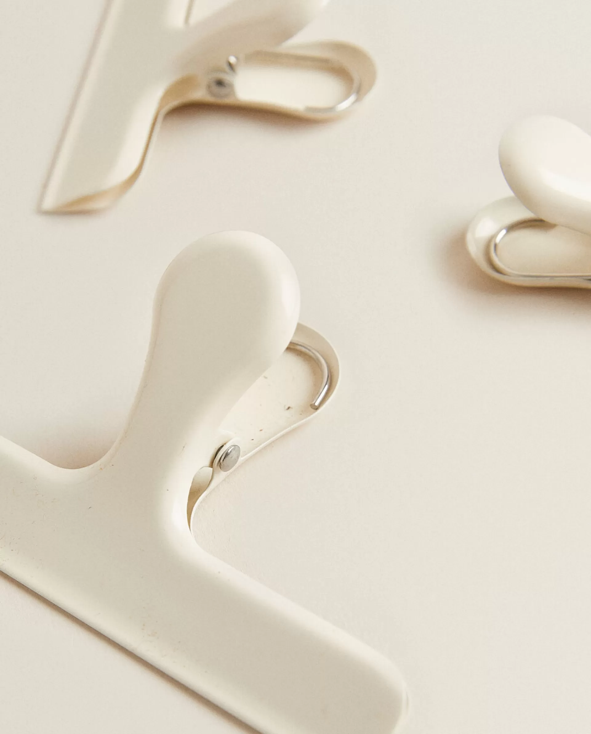 ZARA Home Metallic Clips (Set Of 3) Cream Store
