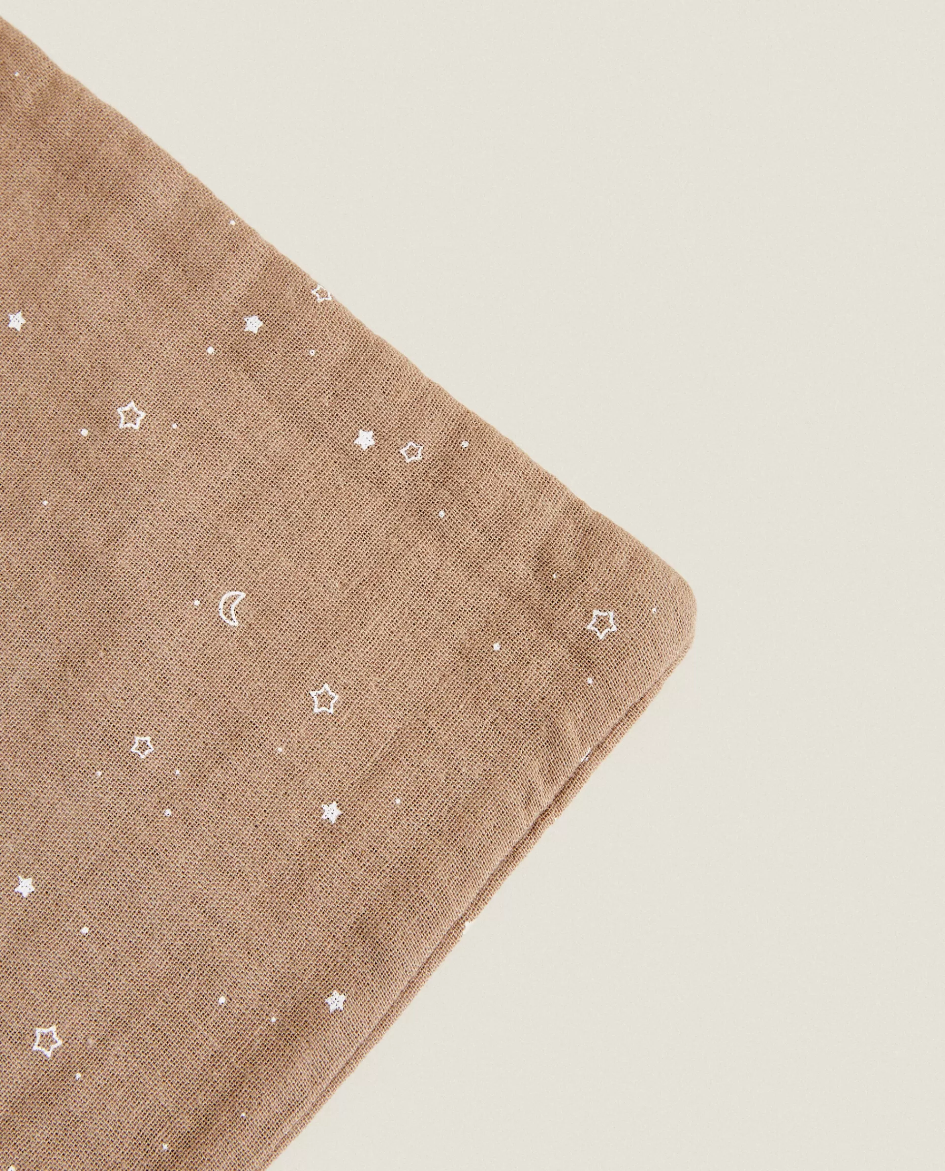 moon_and_star_duvet_cover_set_3-3.webp ZARA Home Moon And Star Duvet Cover Set Taupe Shop