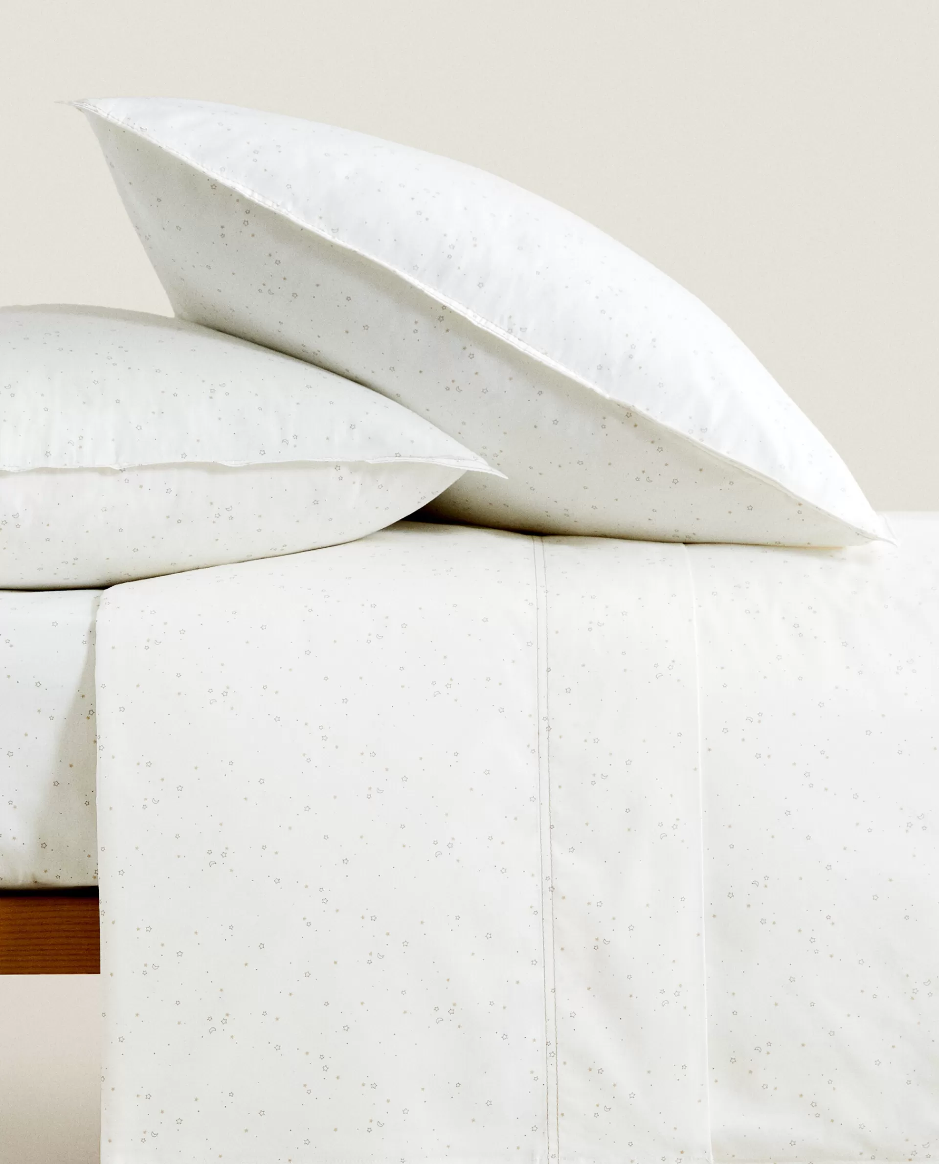 moons_and_stars_duvet_cover_3-3.webp ZARA Home Moons And Stars Duvet Cover Taupe Fashion