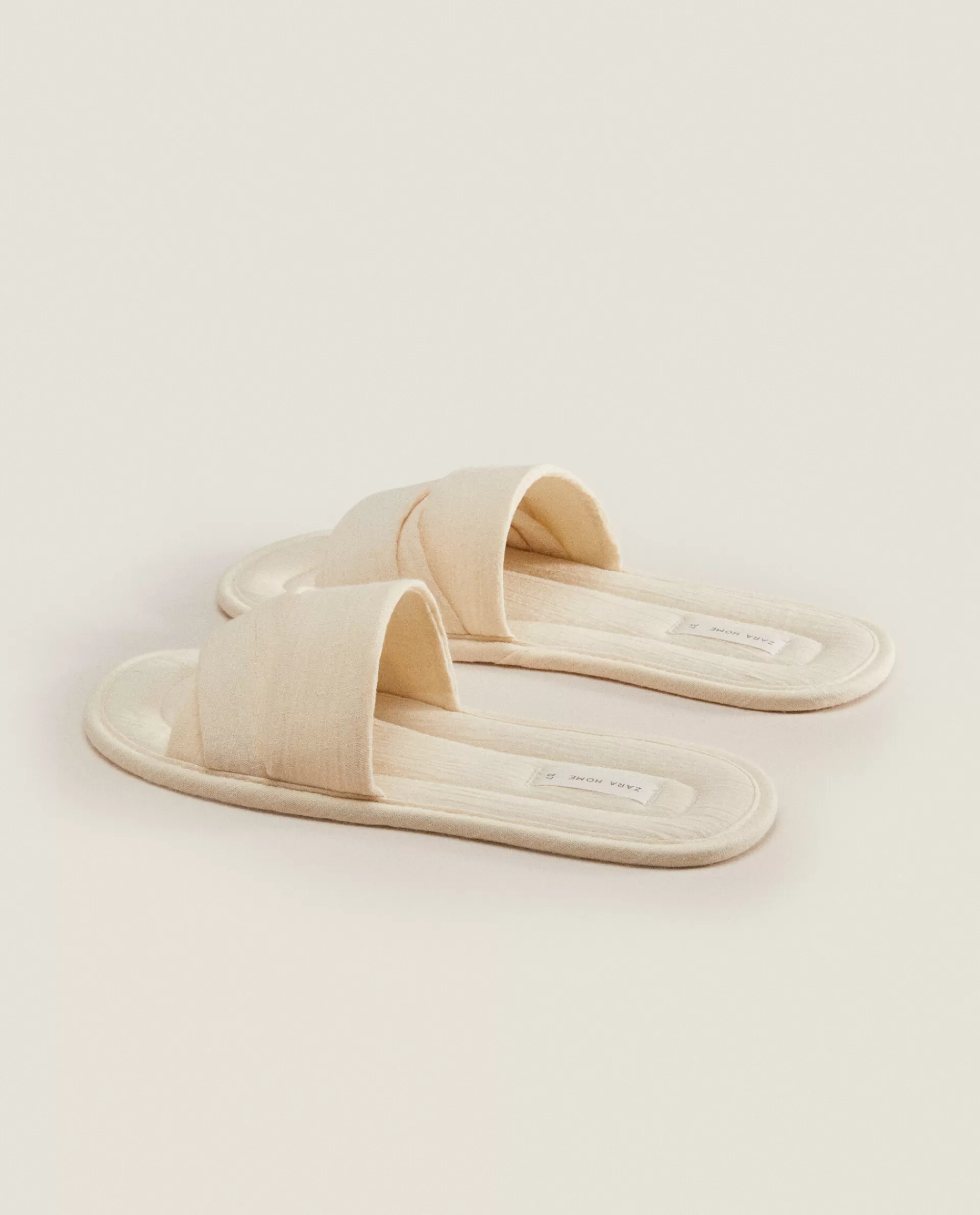 muslin_open_slippers_4-1.webp ZARA Home Muslin Open Slippers Ecru Flash Sale